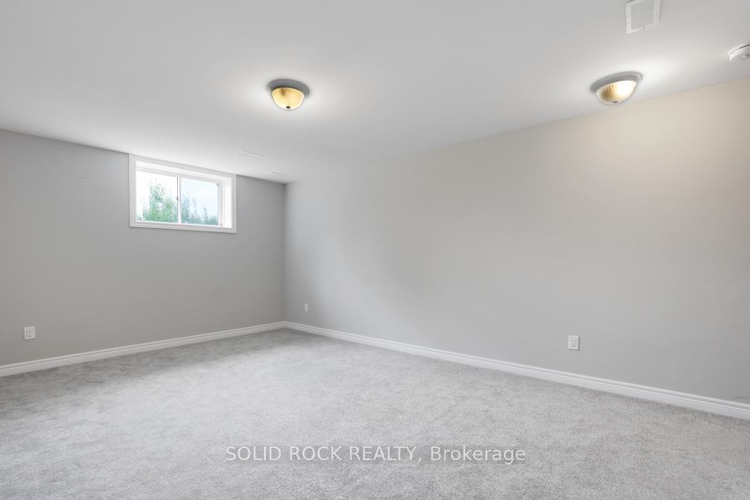 Photo 35 of 29 McPhail Road, Carleton Place — HOMEH