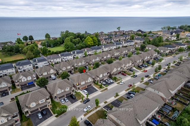 Photo 5 of 59 Galileo Drive, Hamilton, Lakeshore — HOMEH