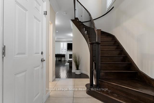 Photo 8 of 59 Galileo Drive, Hamilton, Lakeshore — HOMEH