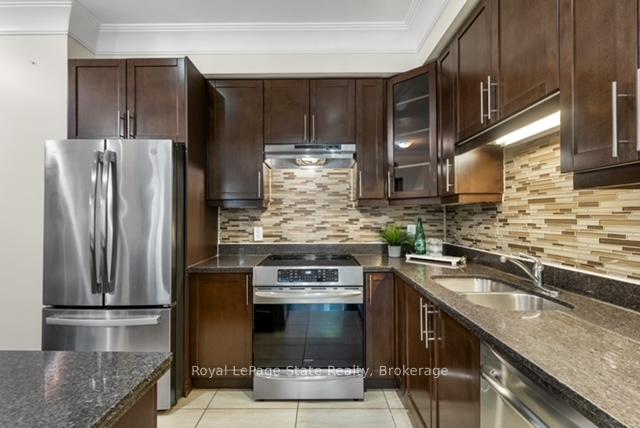 Photo 19 of 59 Galileo Drive, Hamilton, Lakeshore — HOMEH