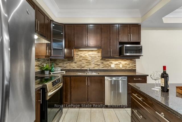 Photo 20 of 59 Galileo Drive, Hamilton, Lakeshore — HOMEH