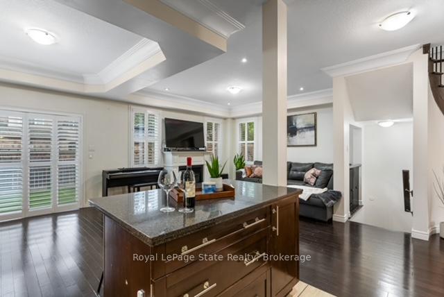 Photo 21 of 59 Galileo Drive, Hamilton, Lakeshore — HOMEH