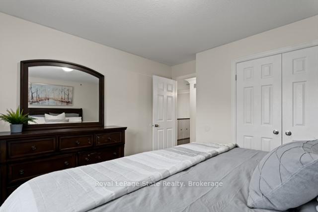 Photo 24 of 59 Galileo Drive, Hamilton, Lakeshore — HOMEH