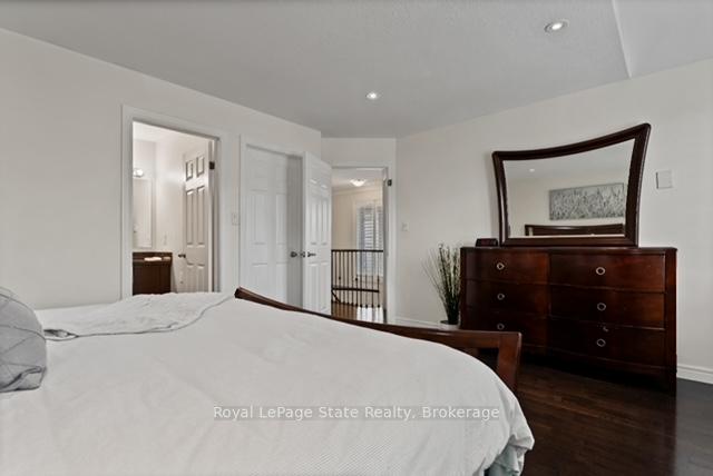 Photo 30 of 59 Galileo Drive, Hamilton, Lakeshore — HOMEH