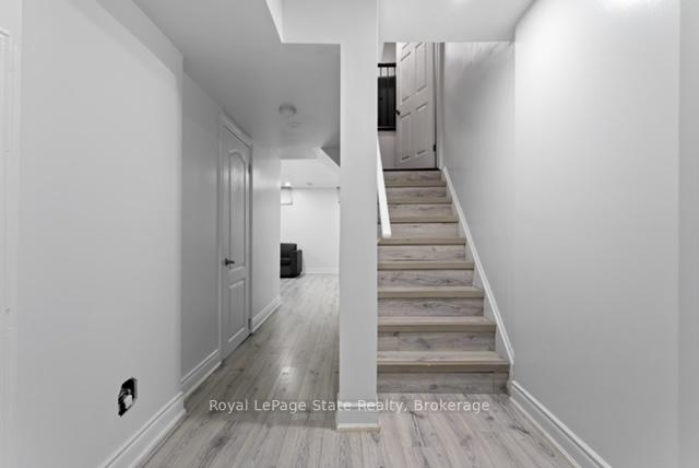Photo 32 of 59 Galileo Drive, Hamilton, Lakeshore — HOMEH
