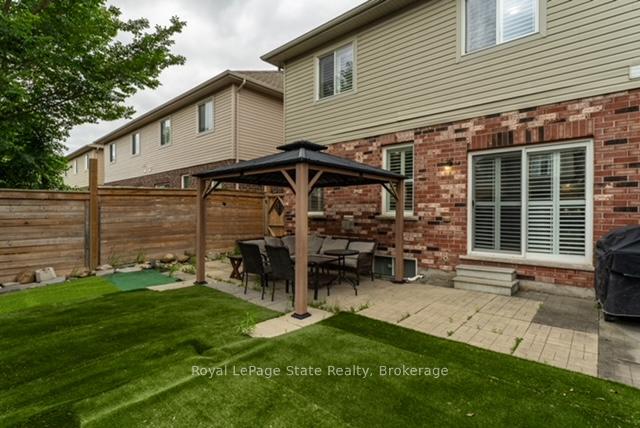 Photo 43 of 59 Galileo Drive, Hamilton, Lakeshore — HOMEH