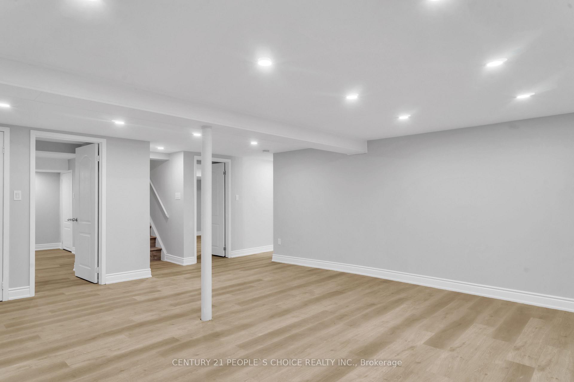 Photo 20 of 265 Avondale Boulevard, Brampton, Avondale — HOMEH