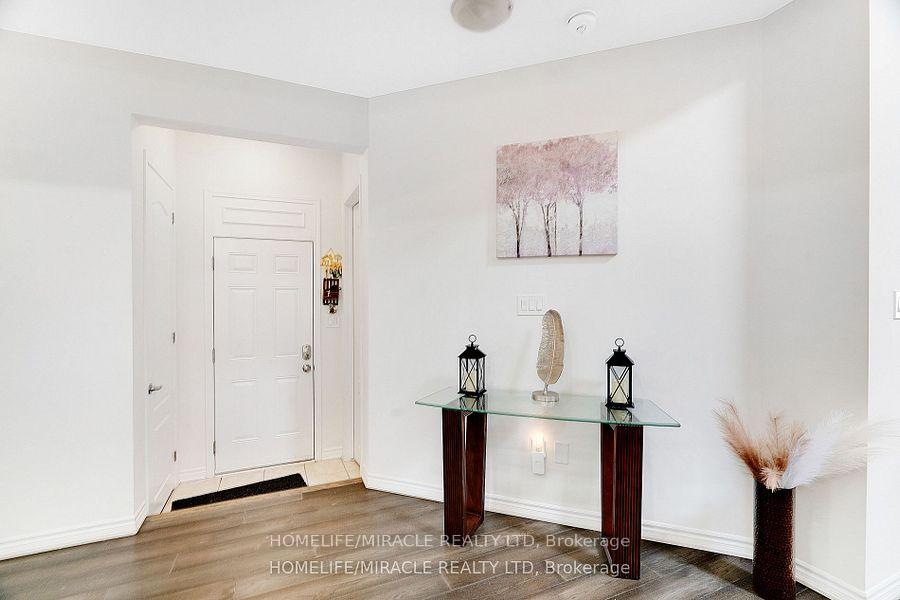 Photo 5 of 38 Agricola Road, Brampton, Northwest Brampton — HOMEH