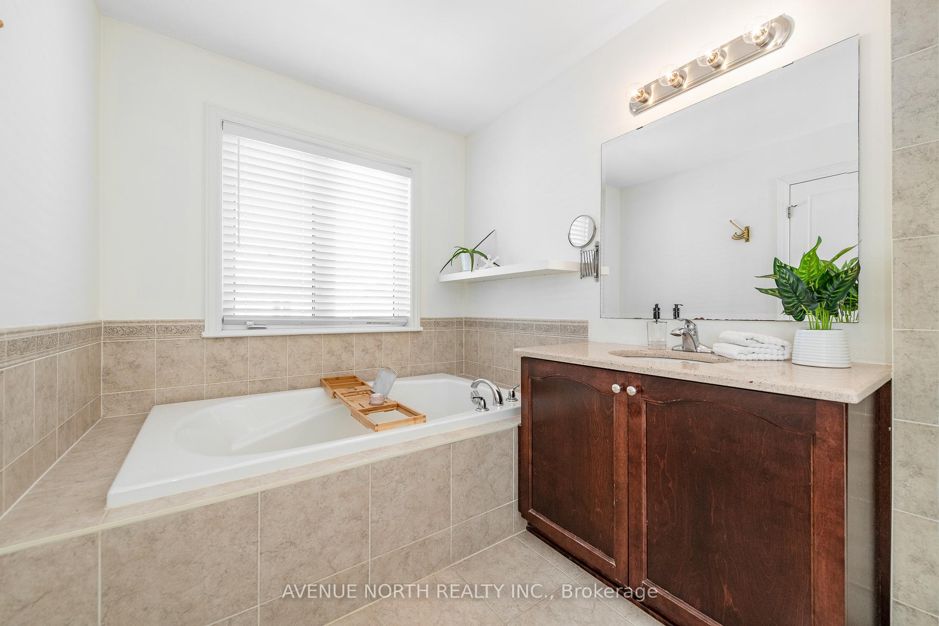 Photo 27 of 59 Madelon Drive, Ottawa, Barrhaven - Longfields — HOMEH