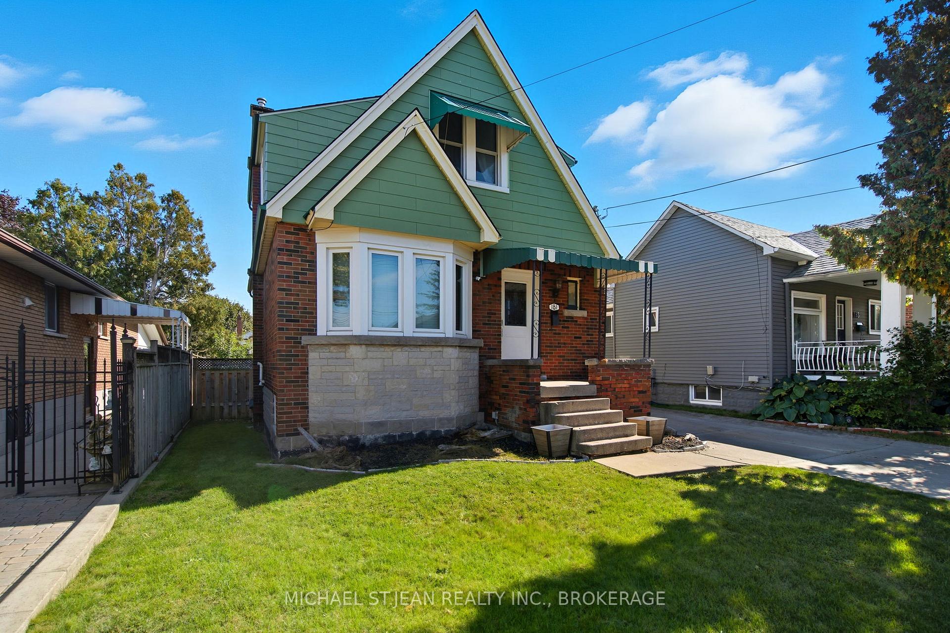 Photo 4 of 181 Craigroyston Road, Hamilton, Glenview — HOMEH