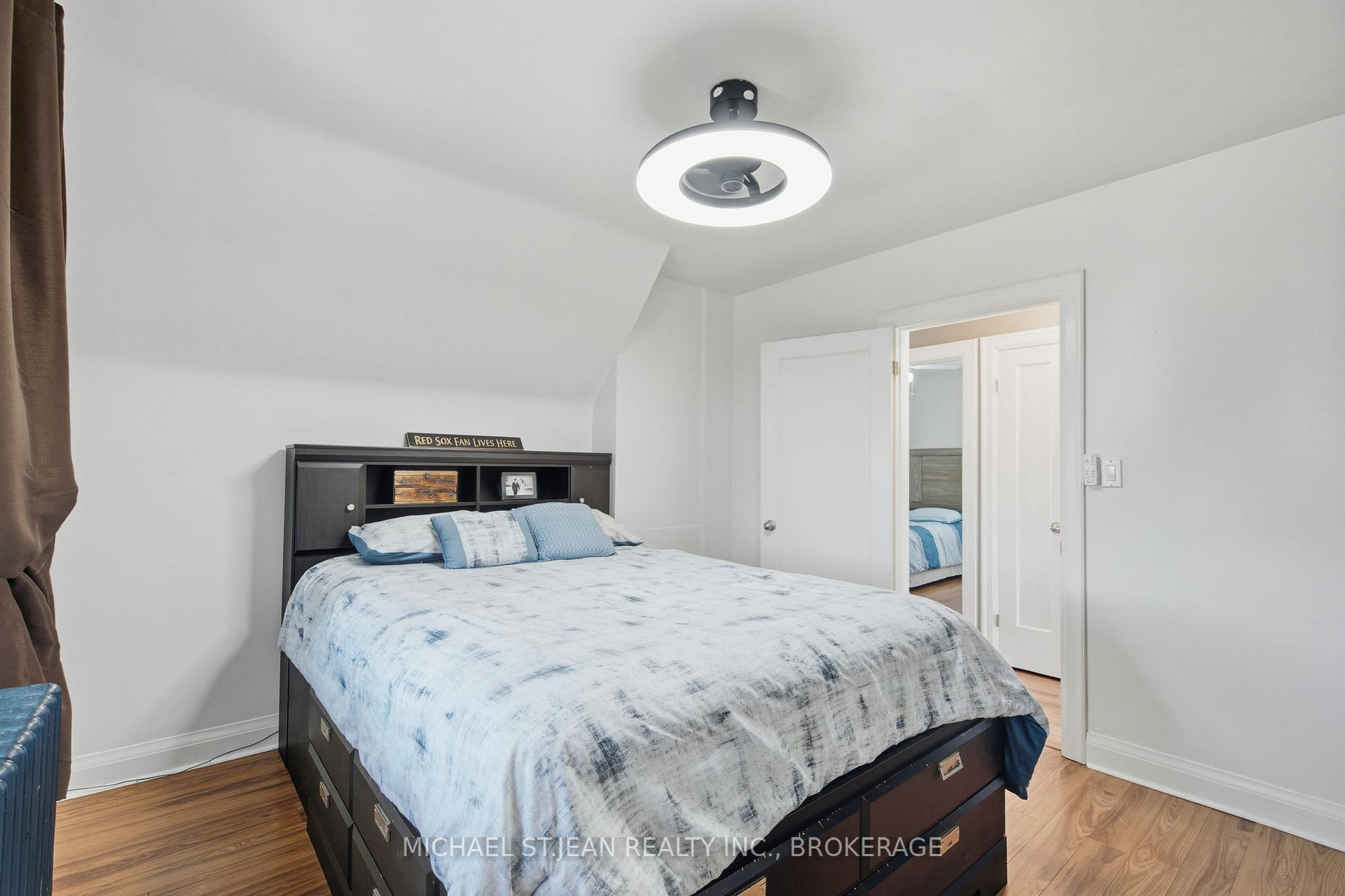Photo 24 of 181 Craigroyston Road, Hamilton, Glenview — HOMEH