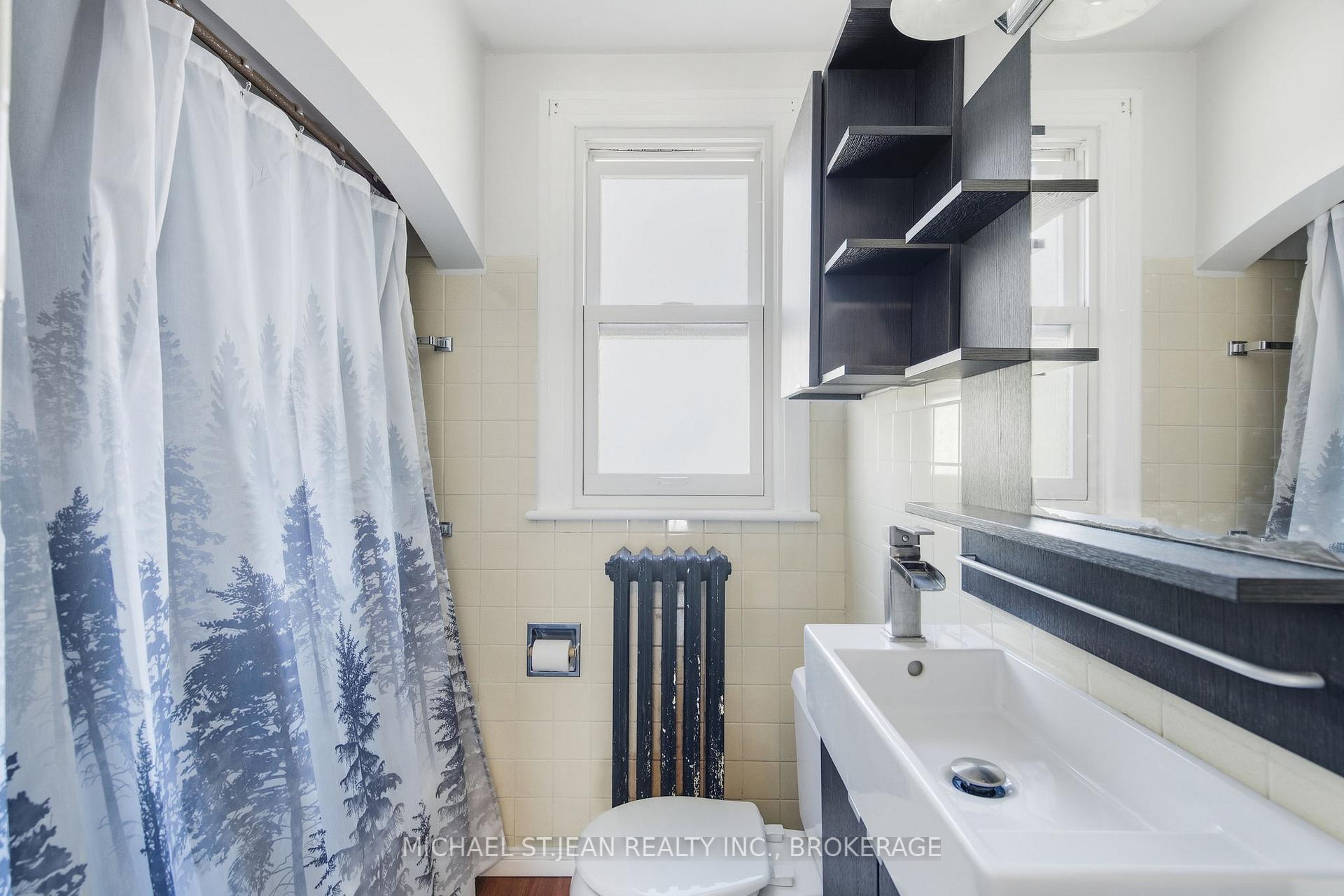 Photo 30 of 181 Craigroyston Road, Hamilton, Glenview — HOMEH