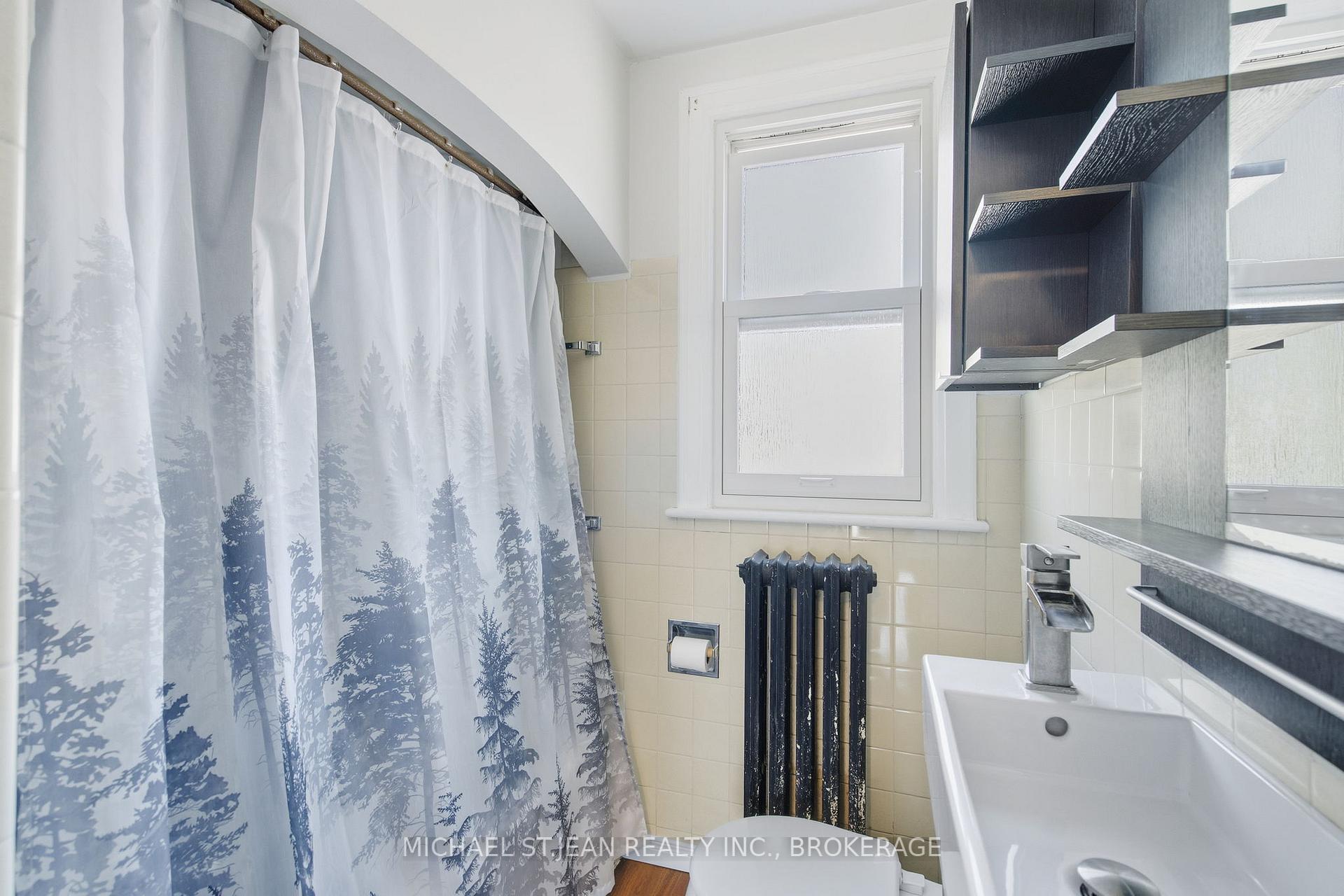 Photo 31 of 181 Craigroyston Road, Hamilton, Glenview — HOMEH