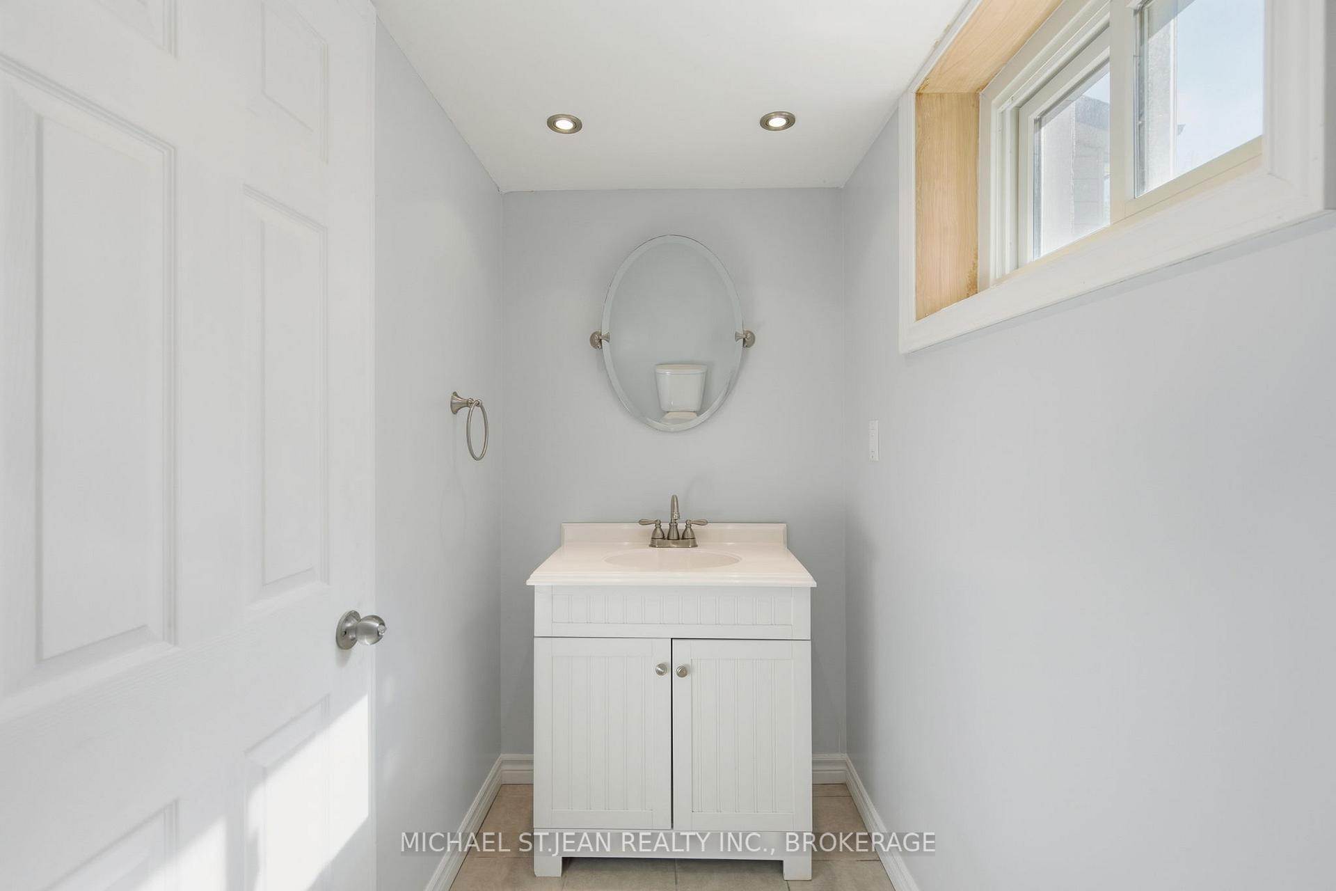 Photo 39 of 181 Craigroyston Road, Hamilton, Glenview — HOMEH