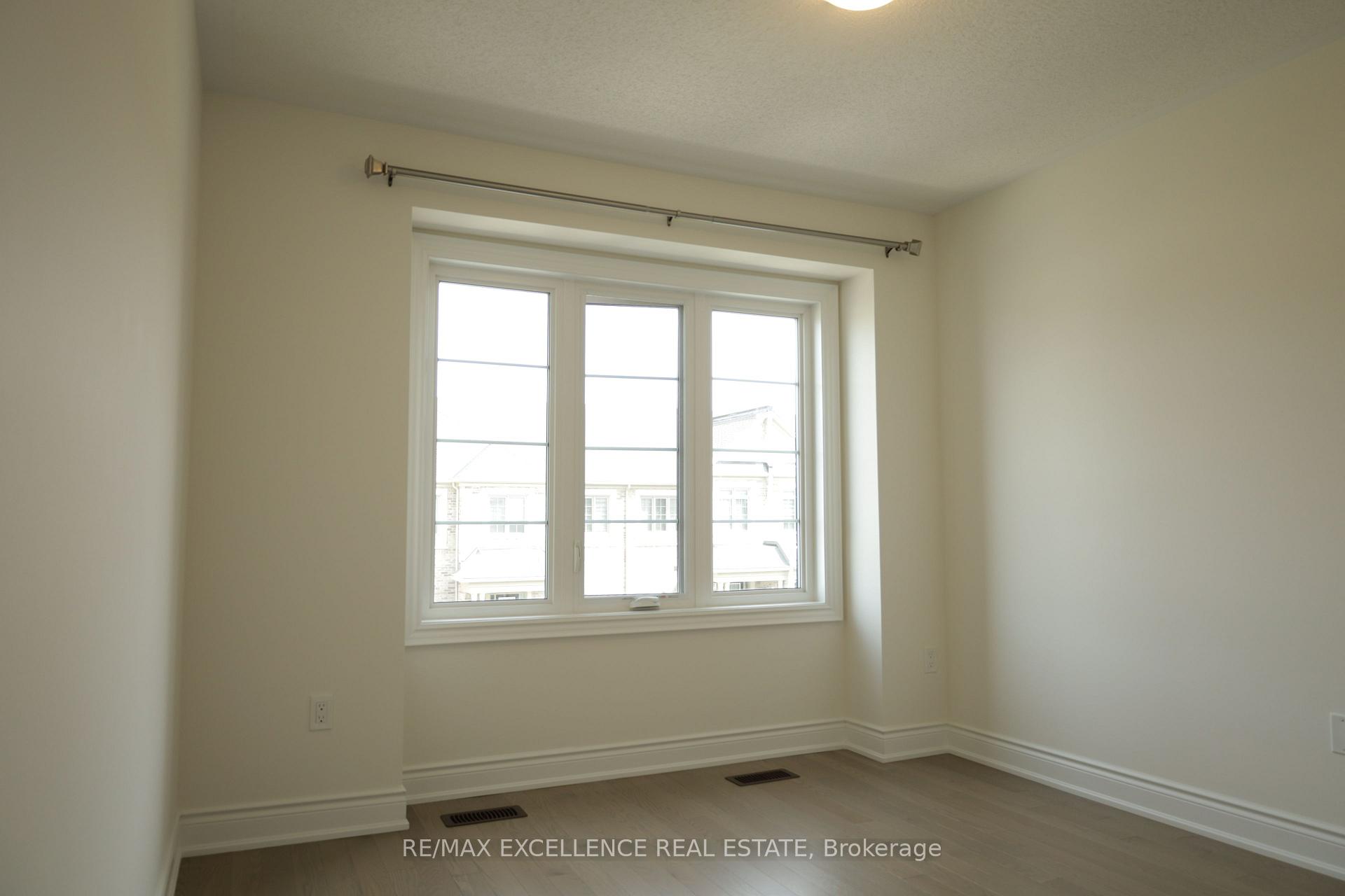 Photo 30 of 102 Bermondsey Way, Brampton, Bram West — HOMEH