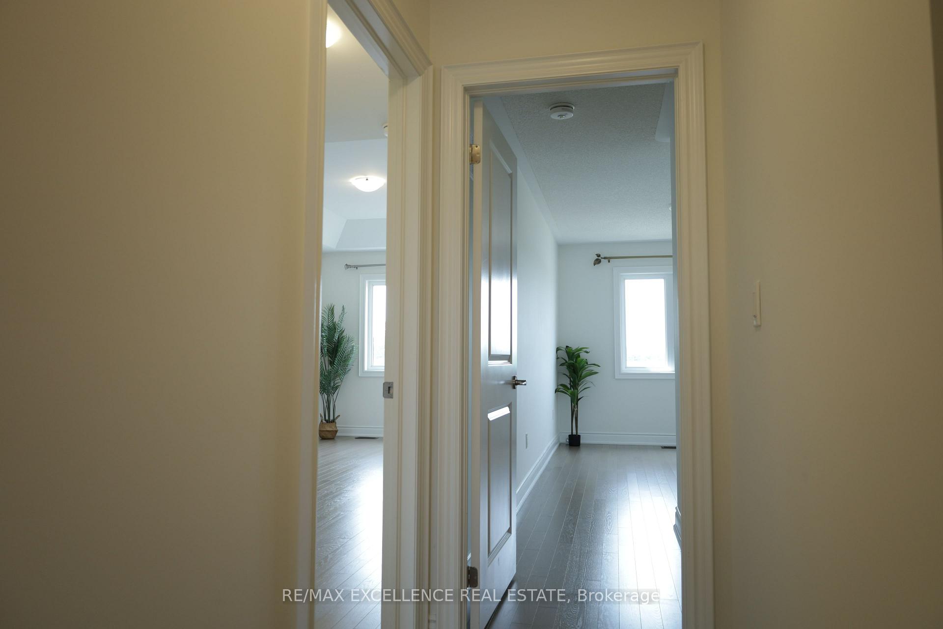 Photo 32 of 102 Bermondsey Way, Brampton, Bram West — HOMEH