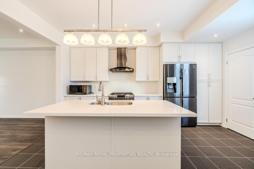 Photo 6 of 6 Drayton Avenue, Ajax, Northwest Ajax — HOMEH