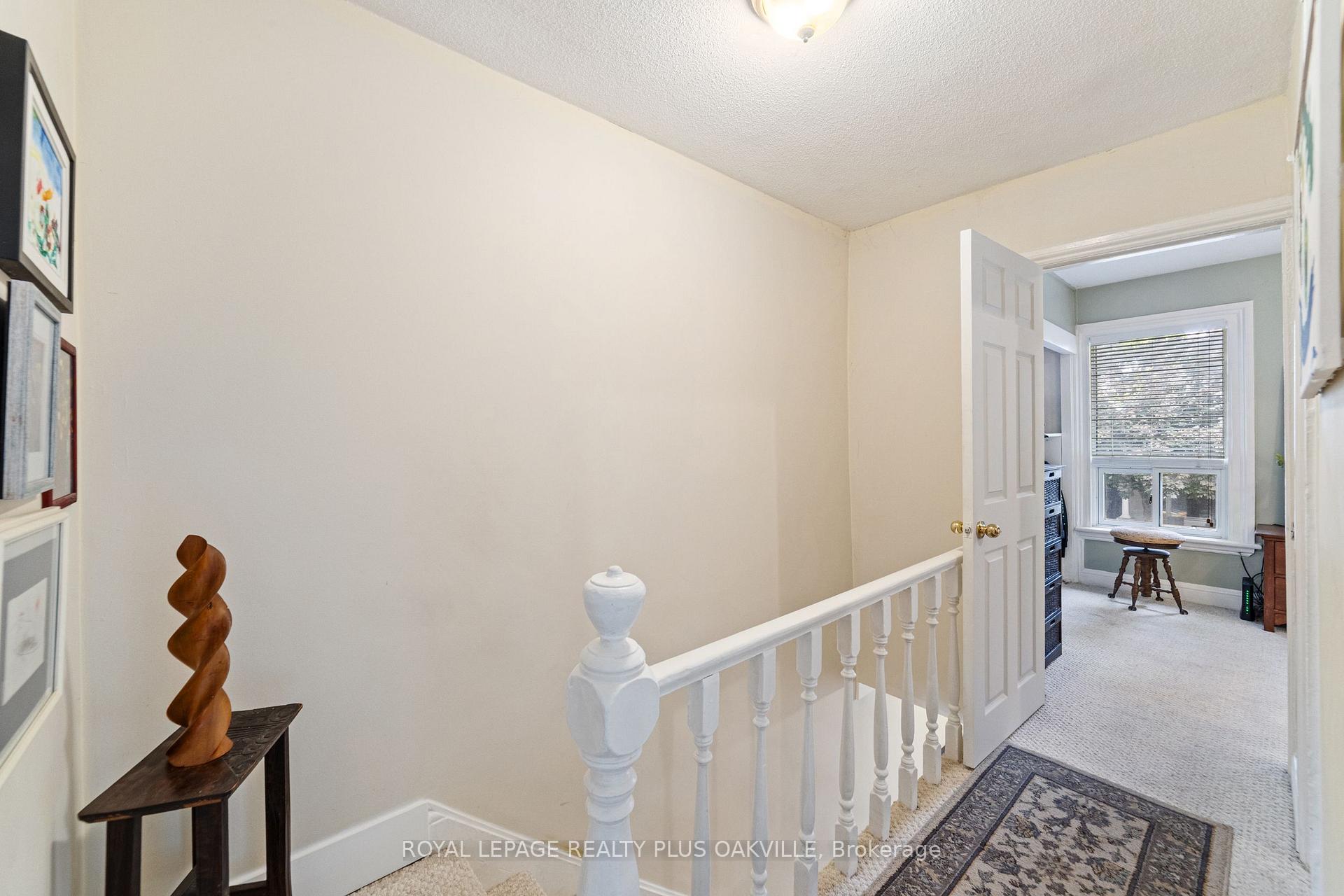 Photo 13 of 100 Case Street, Hamilton, Stripley — HOMEH