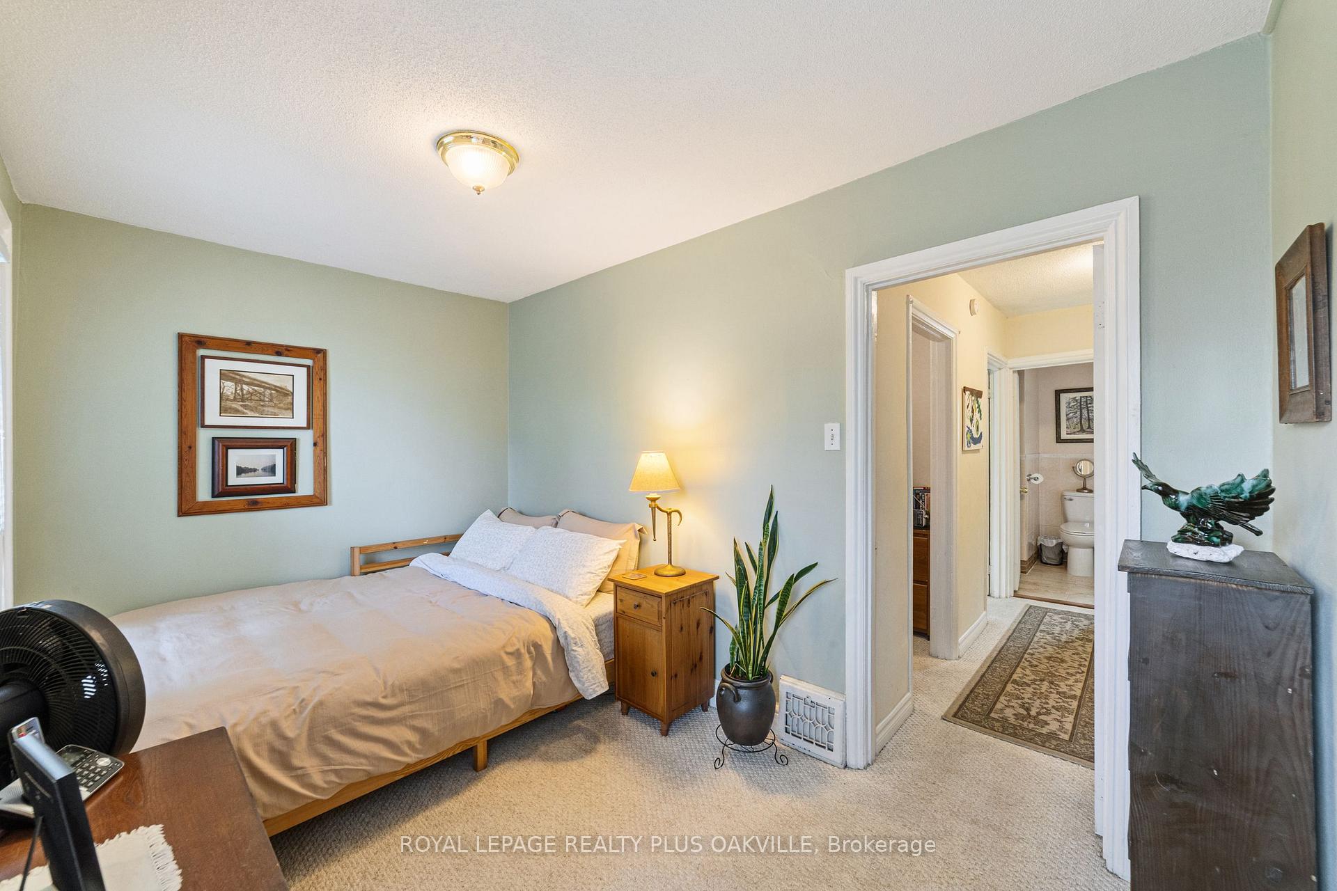 Photo 15 of 100 Case Street, Hamilton, Stripley — HOMEH