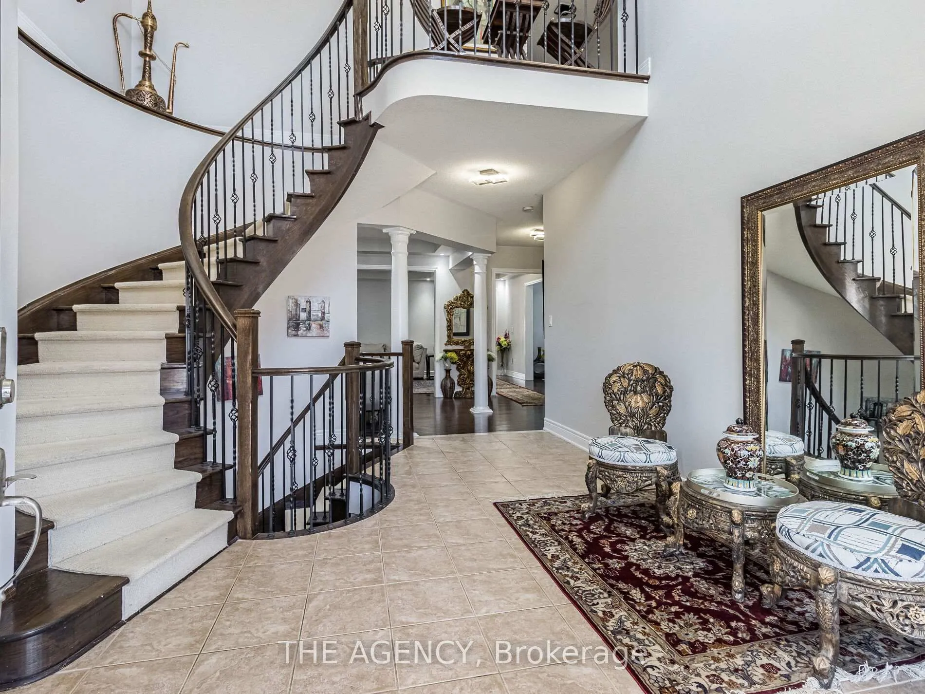 Photo 2 of 2340 Thruxton Drive, Oakville, Joshua Creek — HOMEH