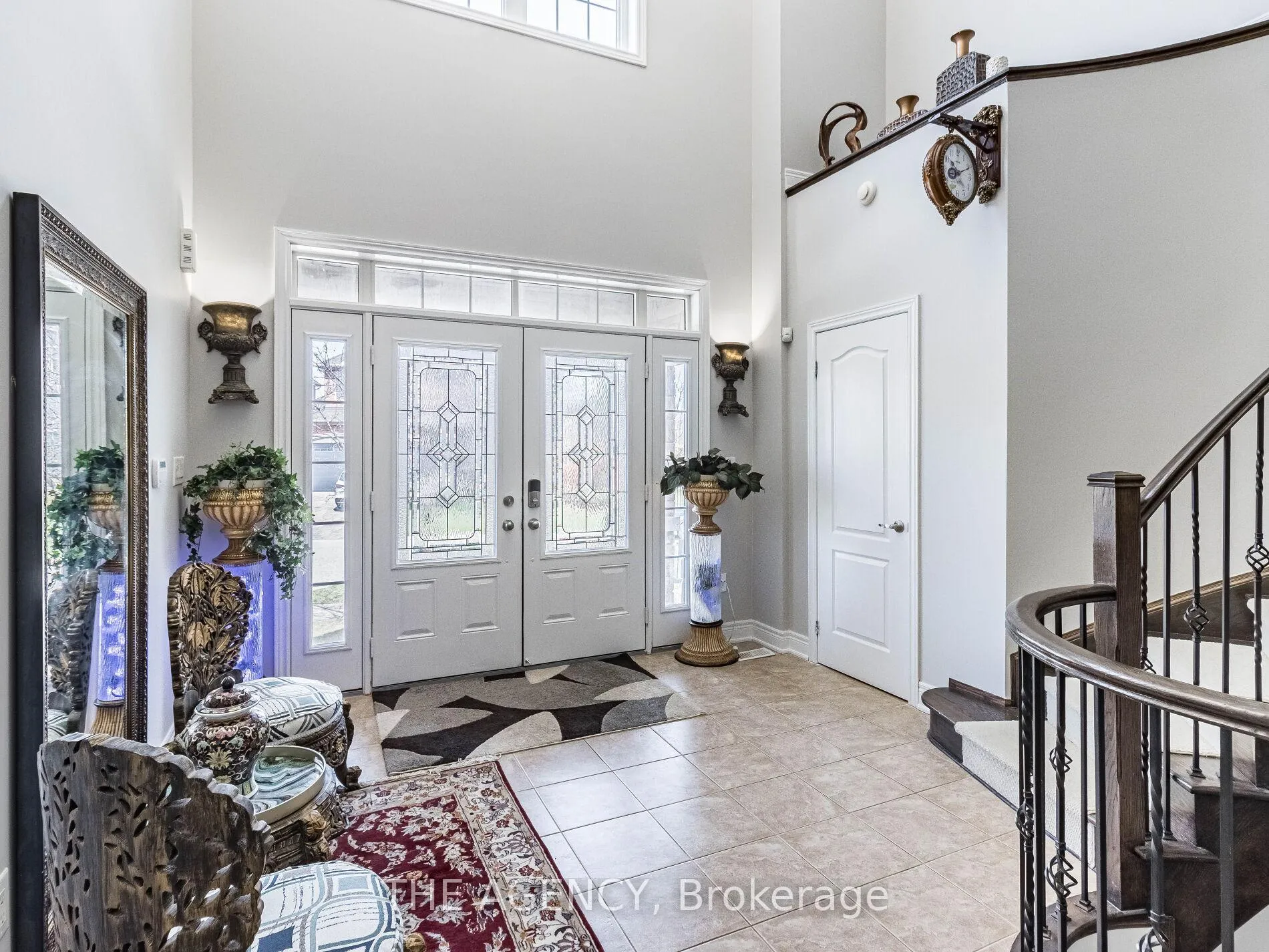 Photo 3 of 2340 Thruxton Drive, Oakville, Joshua Creek — HOMEH