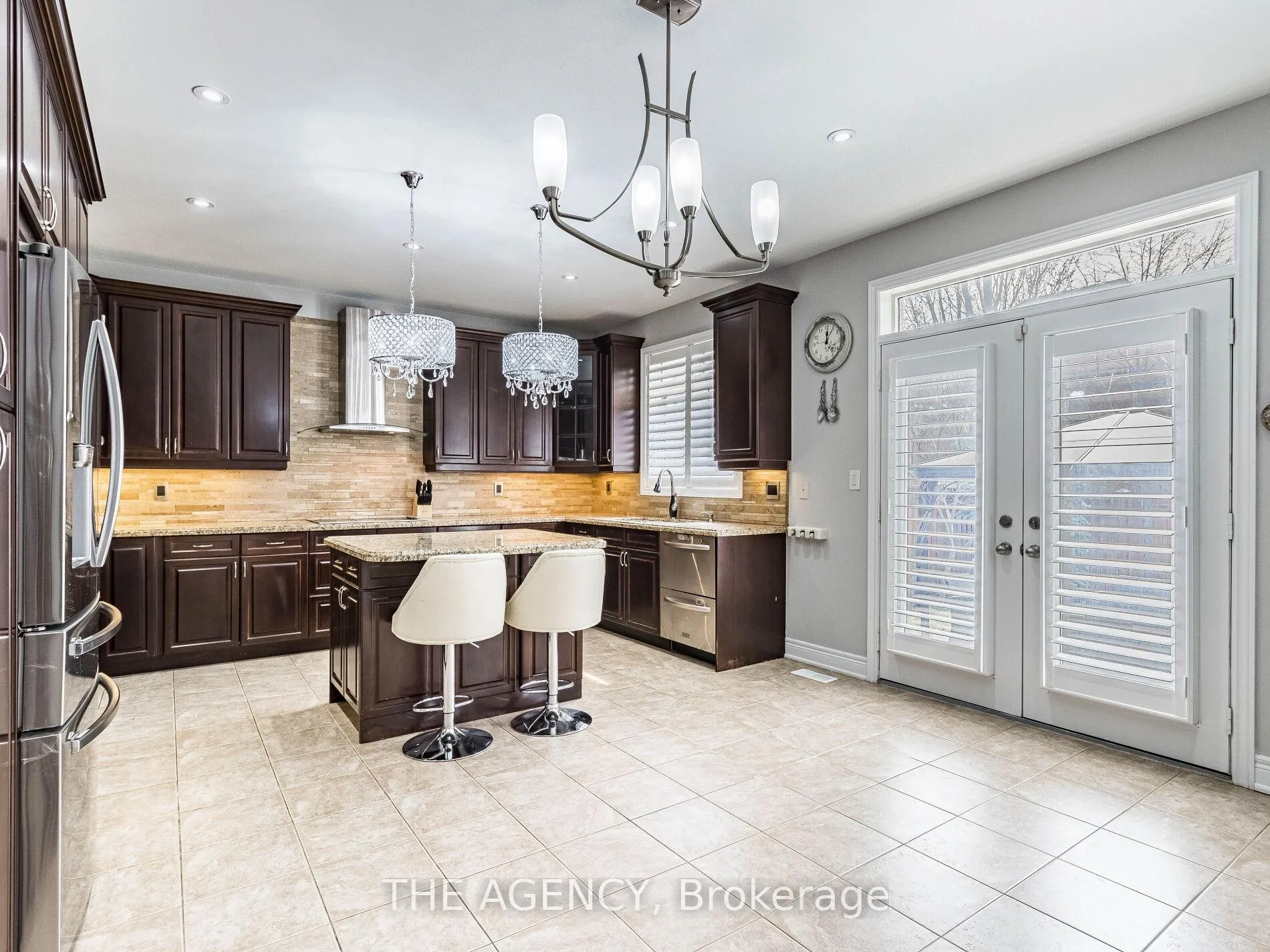 Photo 8 of 2340 Thruxton Drive, Oakville, Joshua Creek — HOMEH