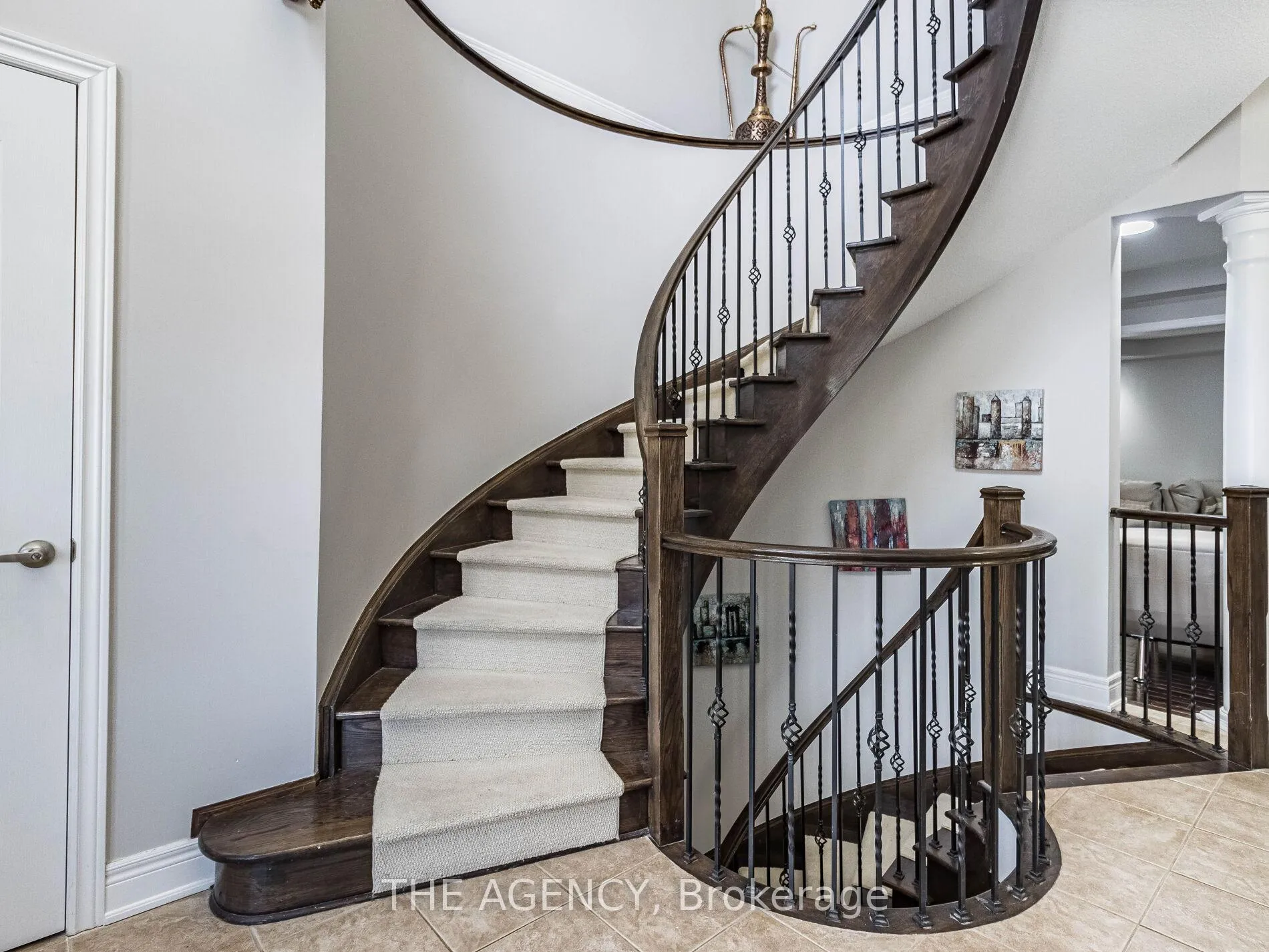 Photo 14 of 2340 Thruxton Drive, Oakville, Joshua Creek — HOMEH