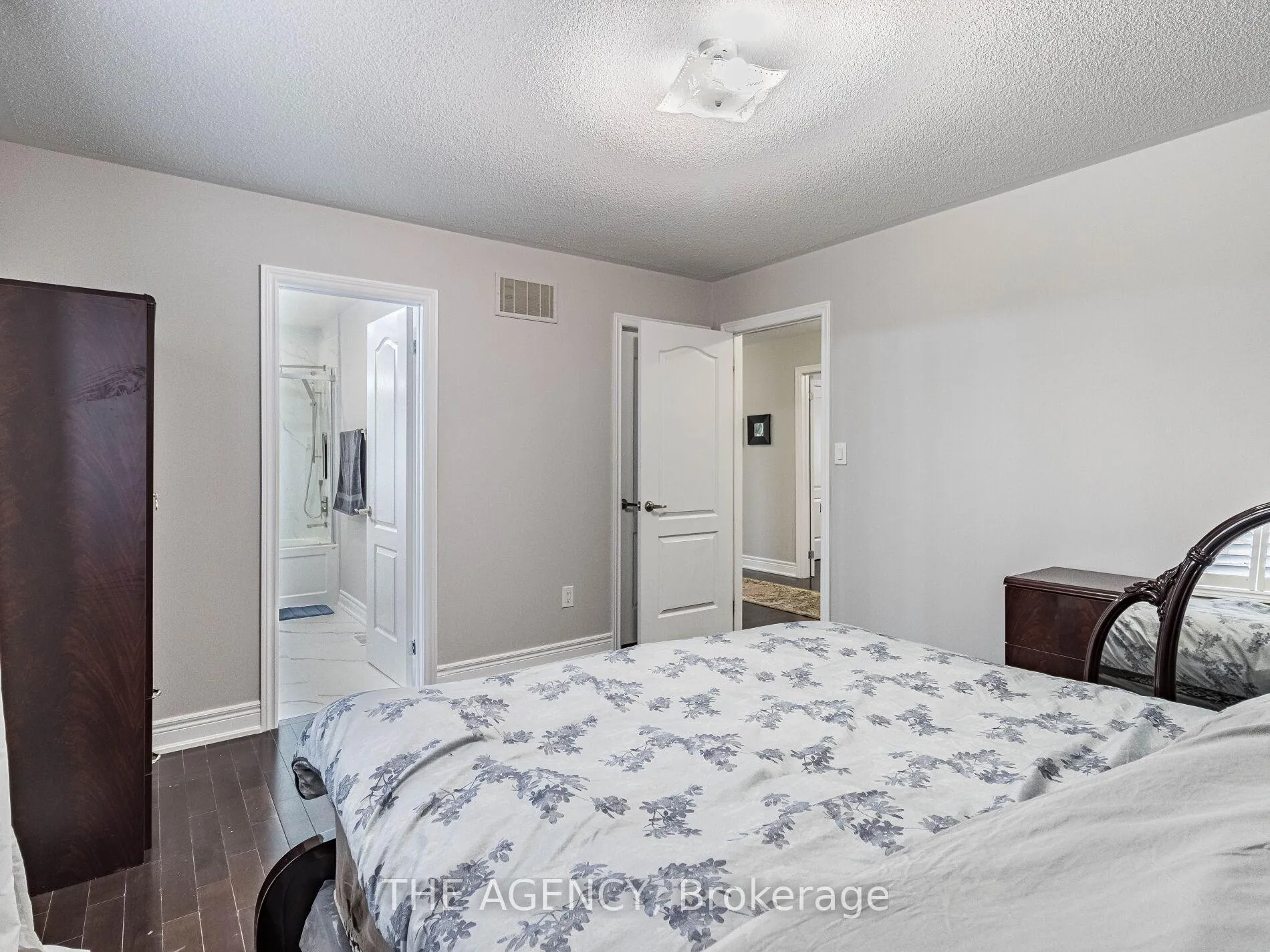 Photo 23 of 2340 Thruxton Drive, Oakville, Joshua Creek — HOMEH