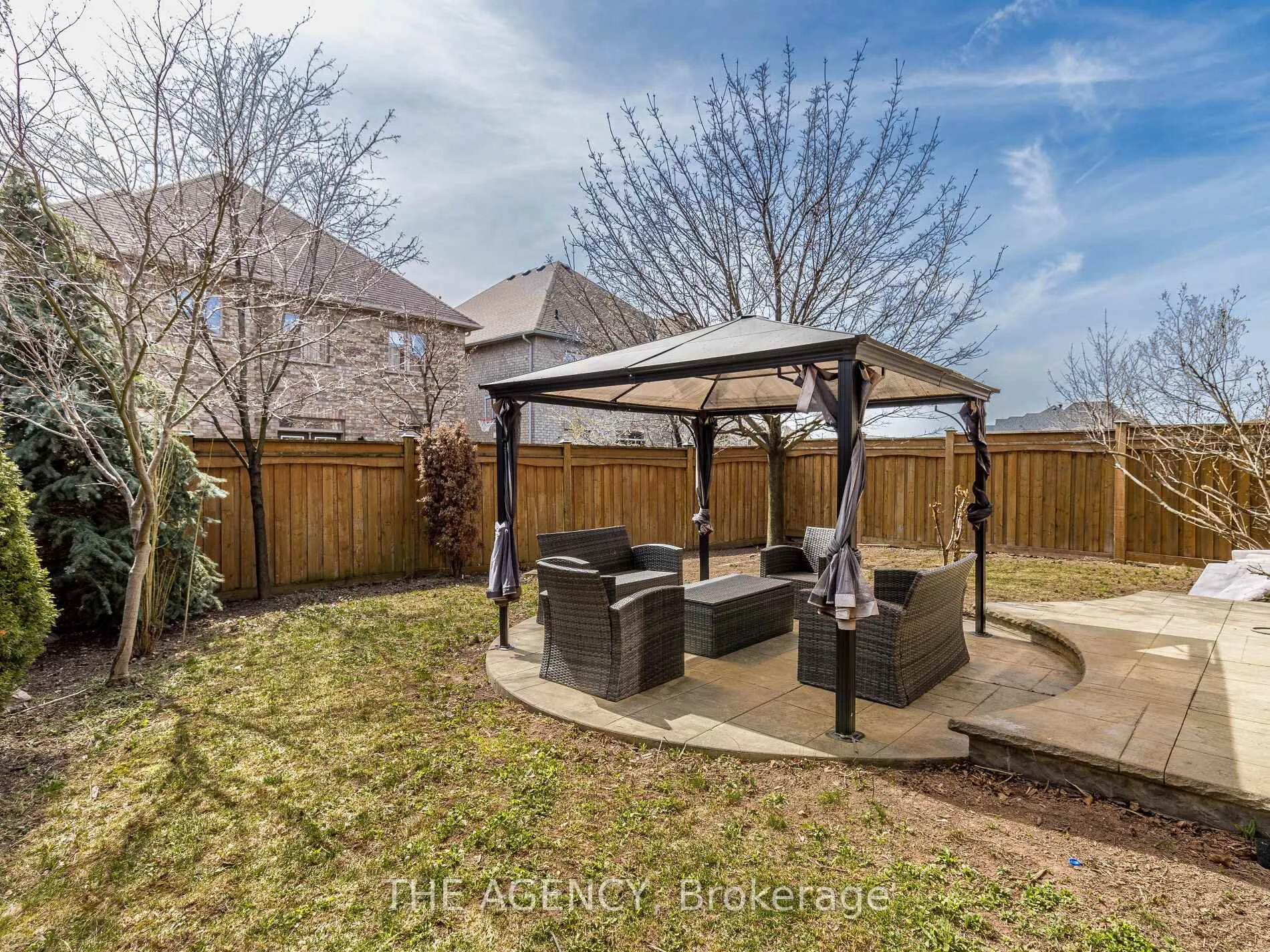 Photo 39 of 2340 Thruxton Drive, Oakville, Joshua Creek — HOMEH