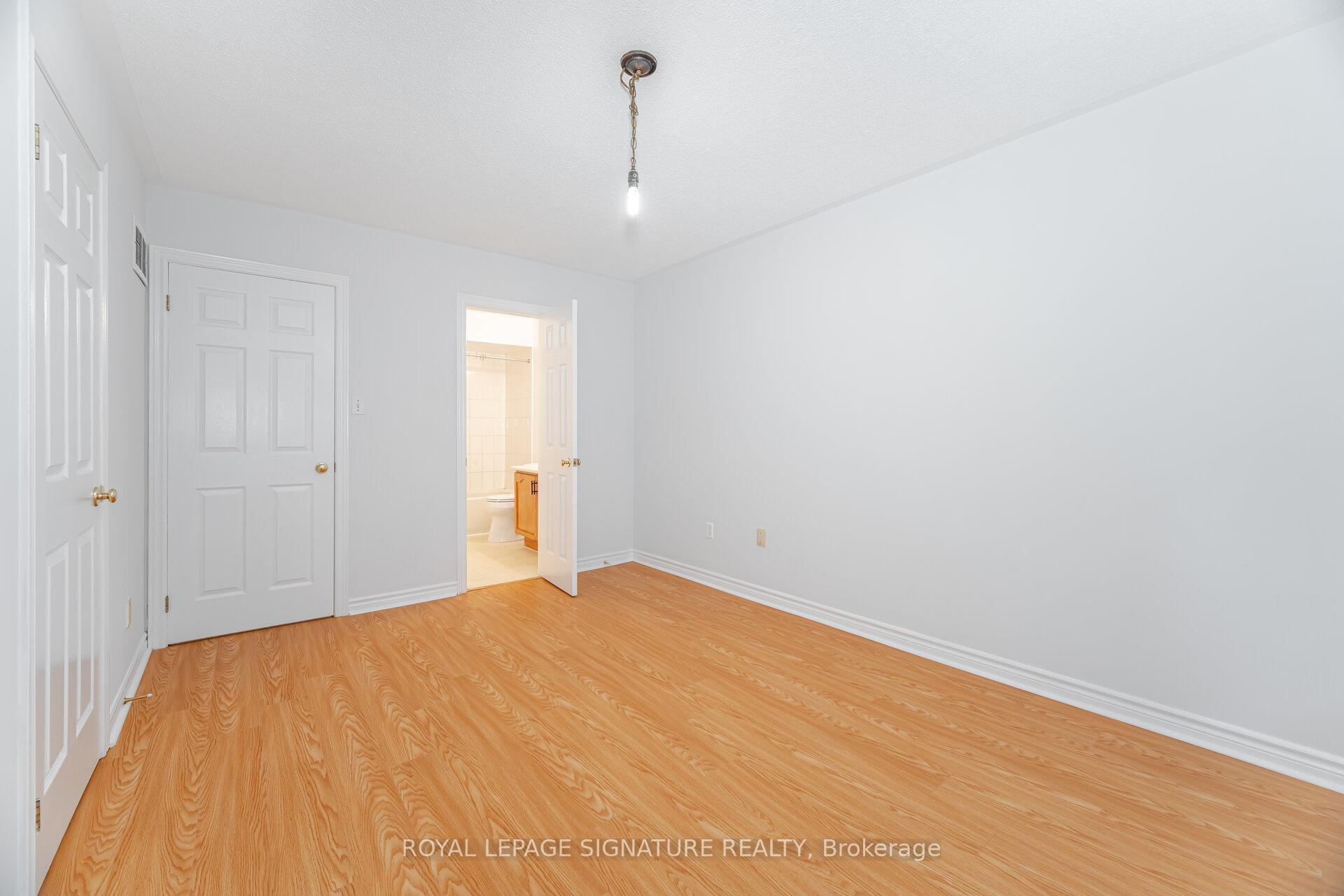Photo 18 of 17 Quail Feather Crescent, Brampton, Sandringham-Wellington — HOMEH
