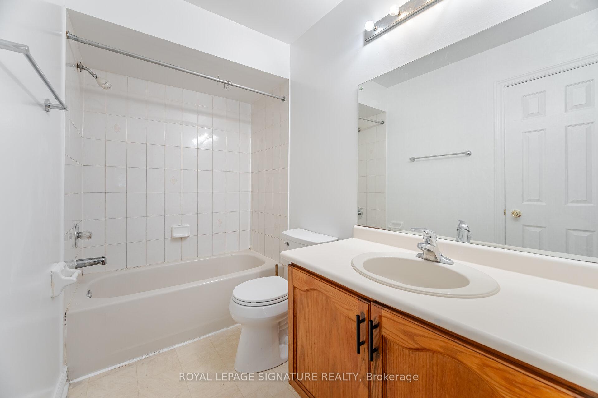 Photo 20 of 17 Quail Feather Crescent, Brampton, Sandringham-Wellington — HOMEH