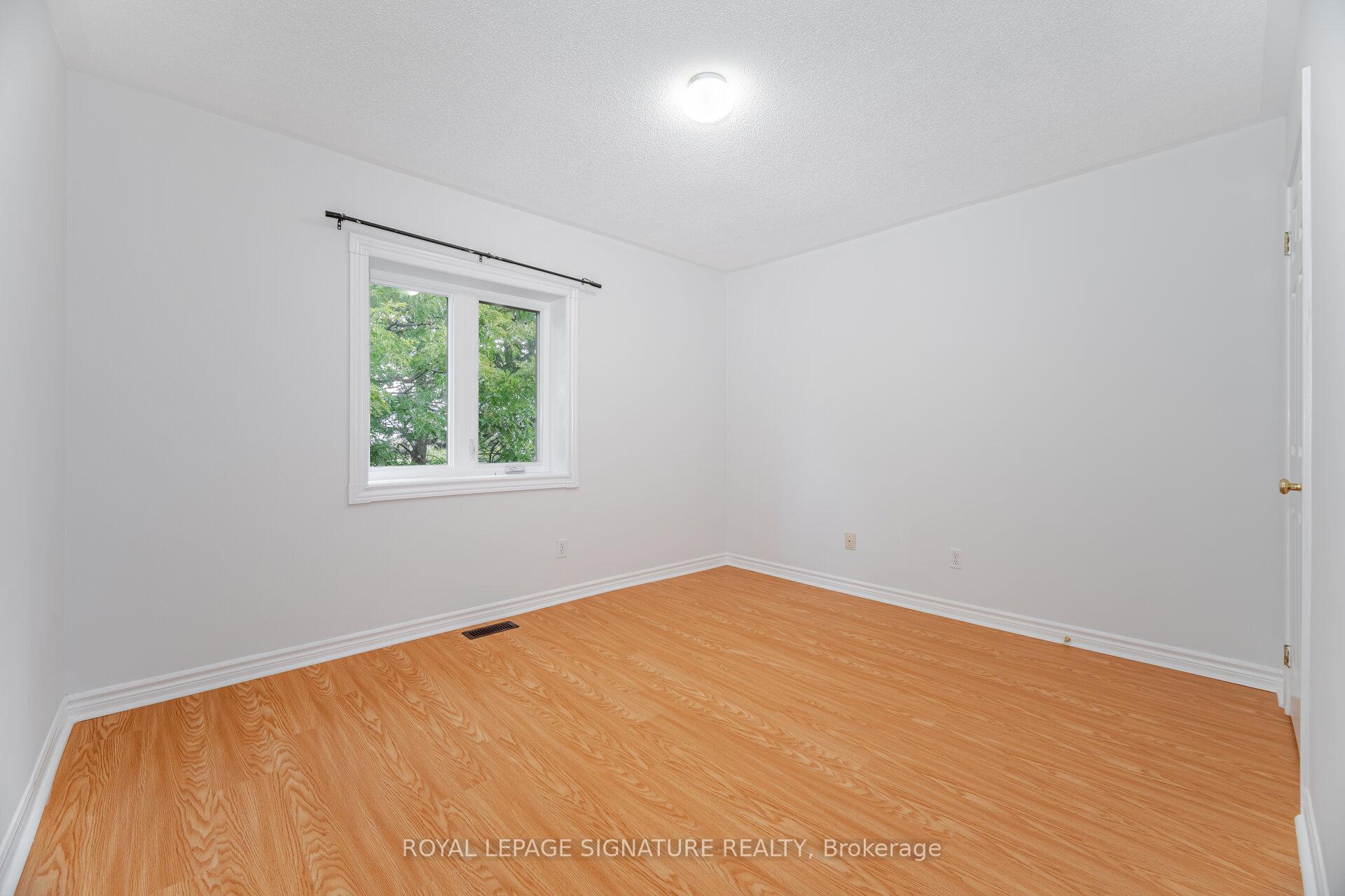 Photo 24 of 17 Quail Feather Crescent, Brampton, Sandringham-Wellington — HOMEH