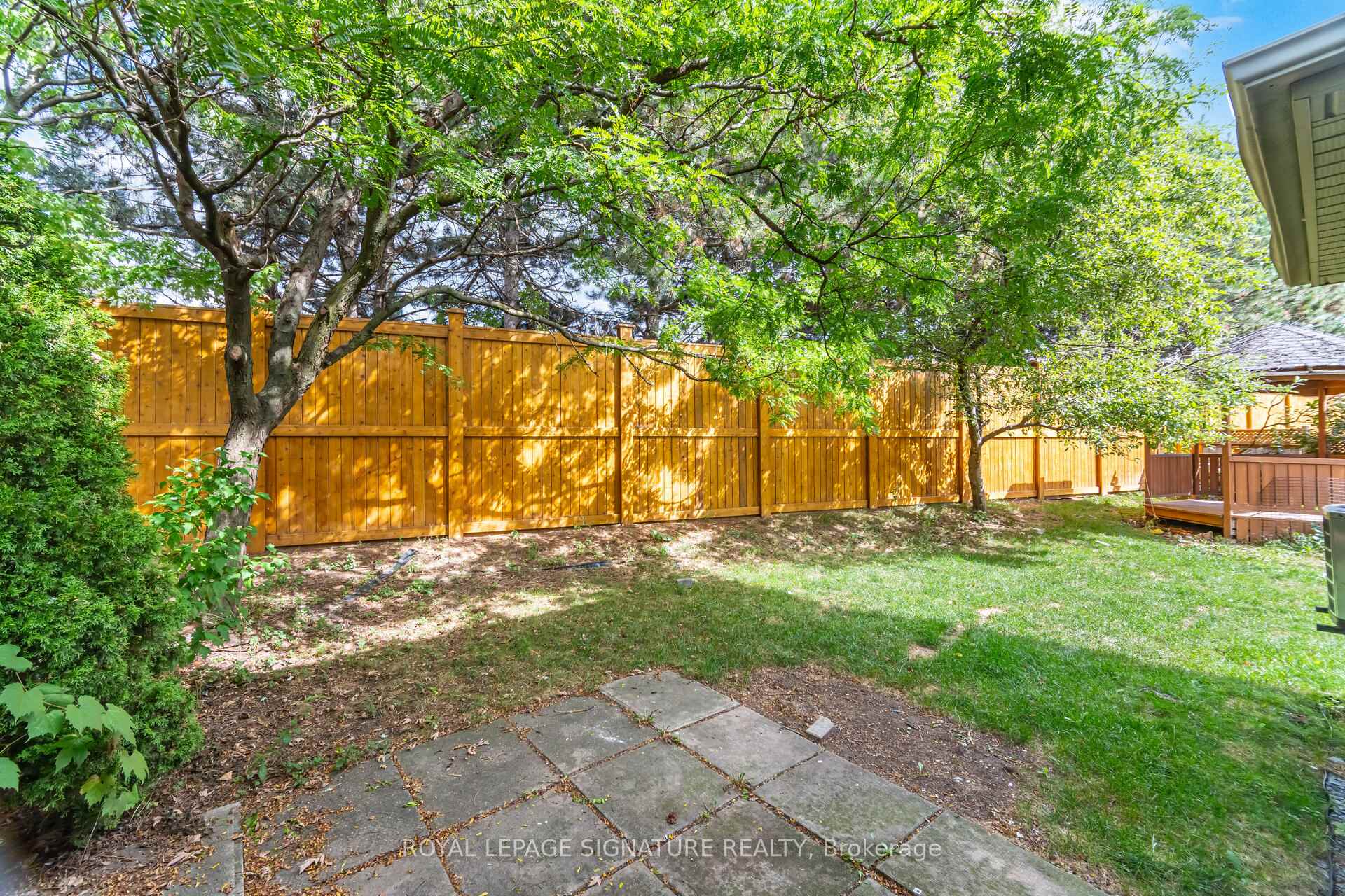 Photo 30 of 17 Quail Feather Crescent, Brampton, Sandringham-Wellington — HOMEH