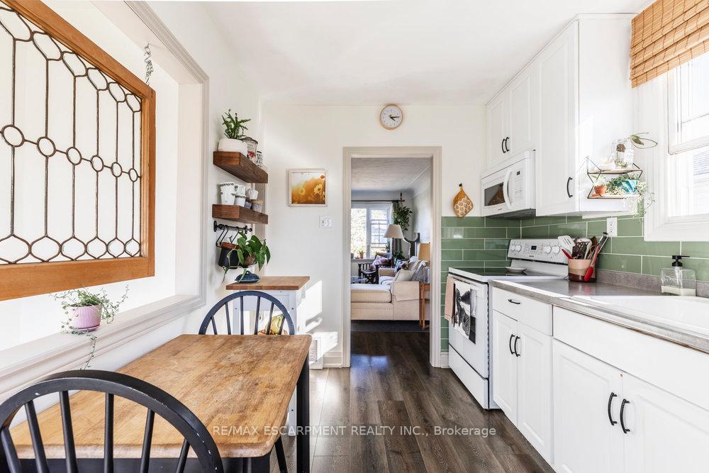 Photo 5 of 80 East 39th Street, Hamilton, Raleigh — HOMEH