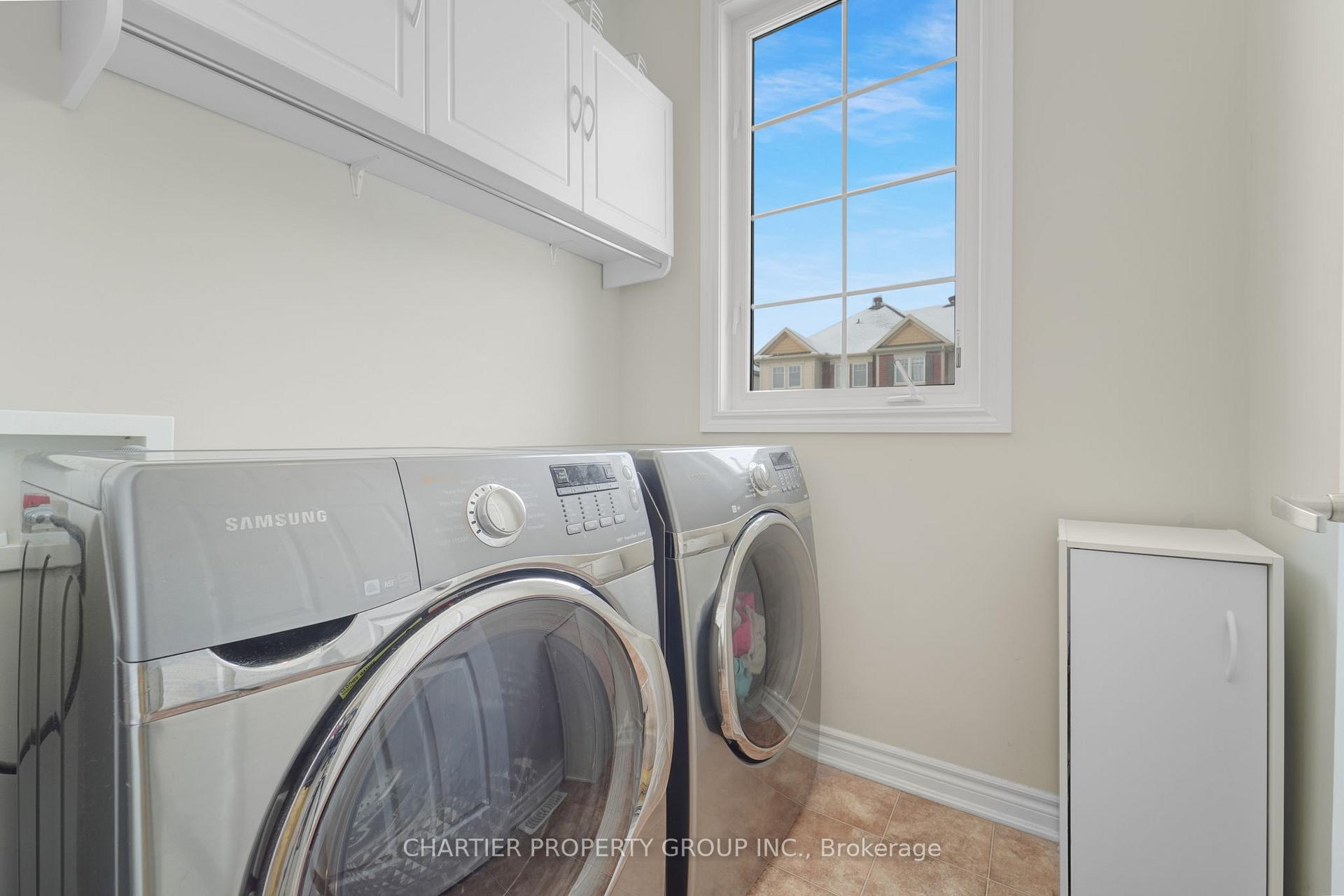 Photo 17 of 450 Meadowhawk Crescent, Ottawa, Barrhaven - Half Moon Bay — HOMEH