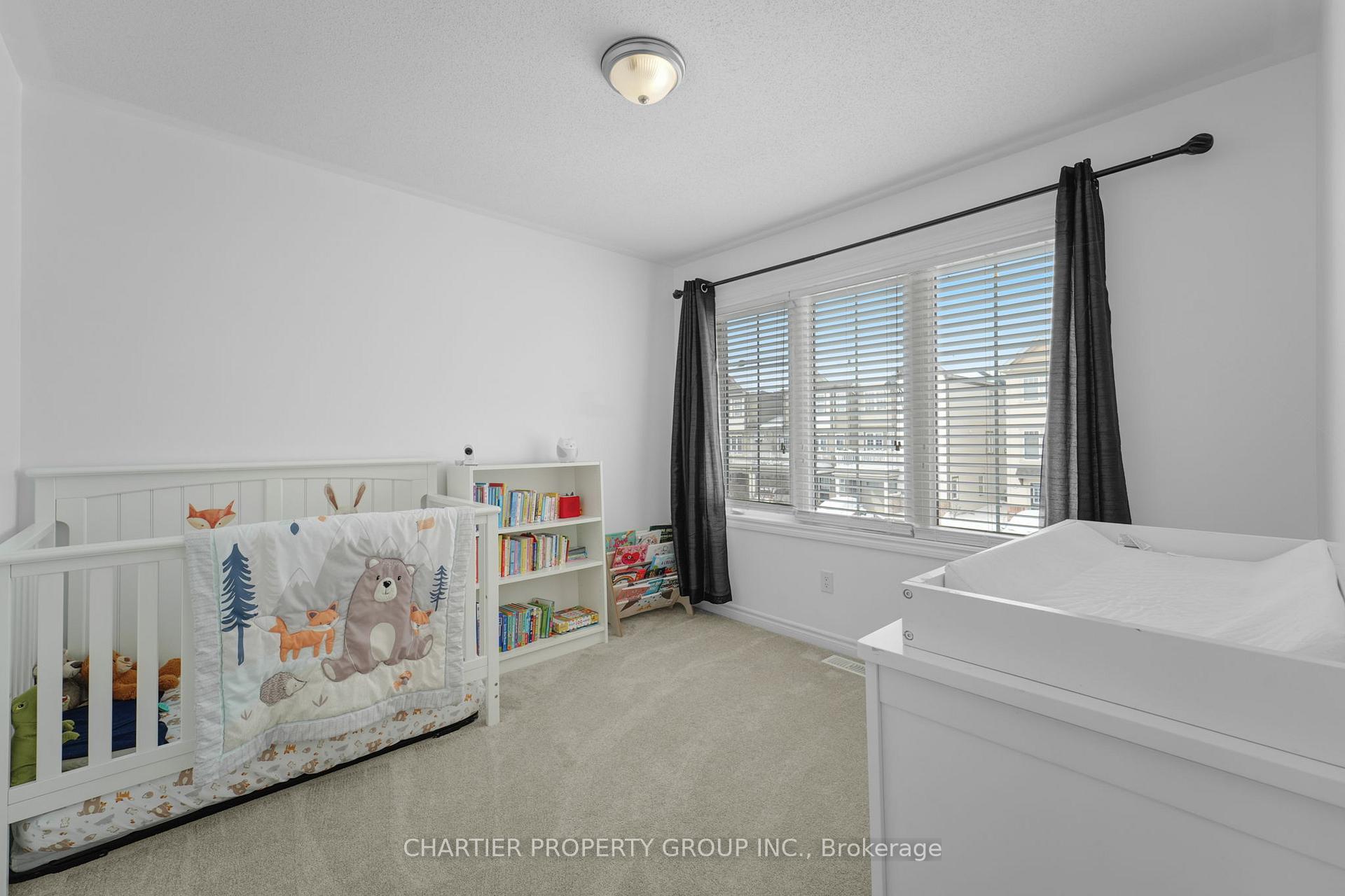 Photo 23 of 450 Meadowhawk Crescent, Ottawa, Barrhaven - Half Moon Bay — HOMEH
