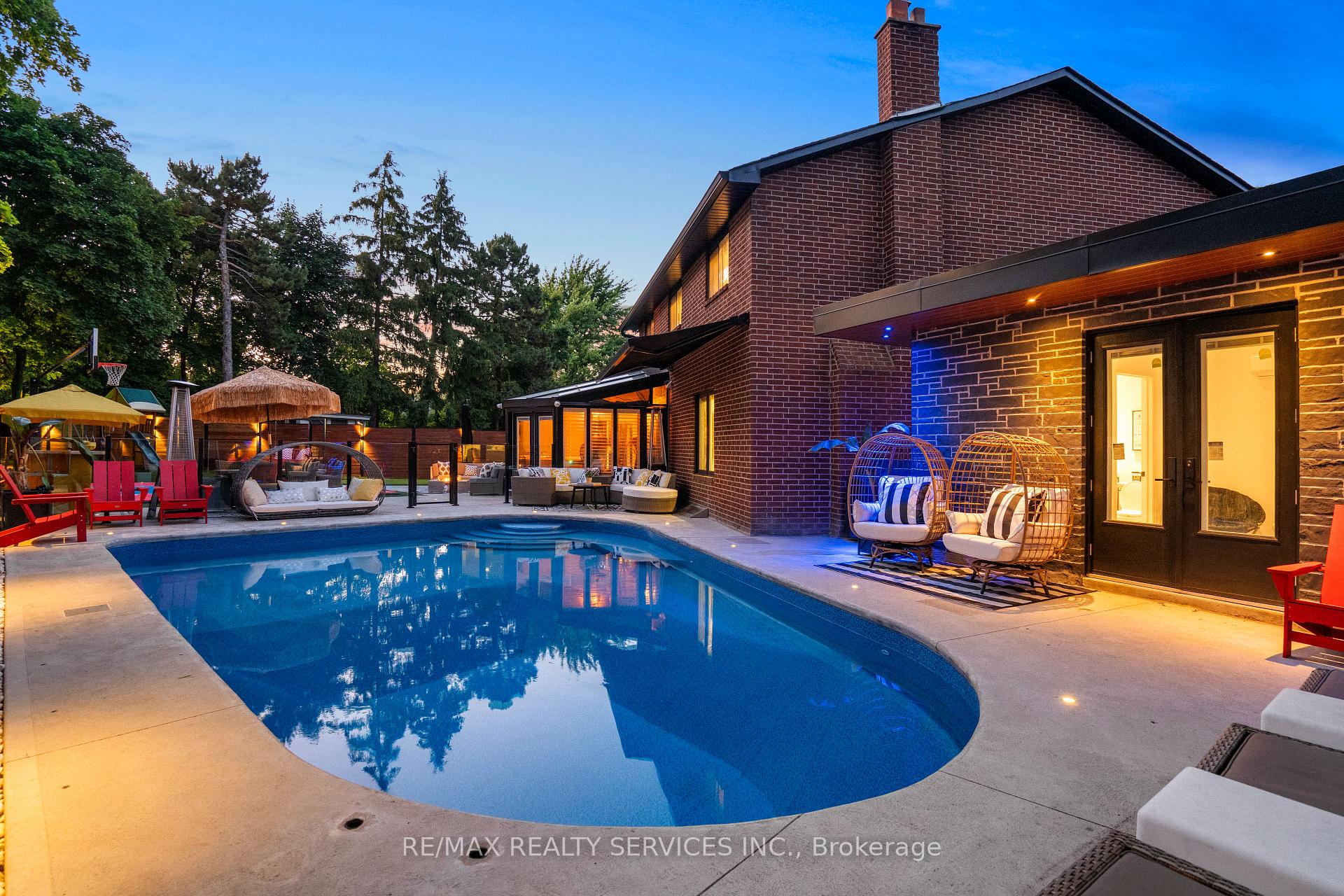 Photo 9 of 24 Marlow Place, Brampton, Central Park — HOMEH