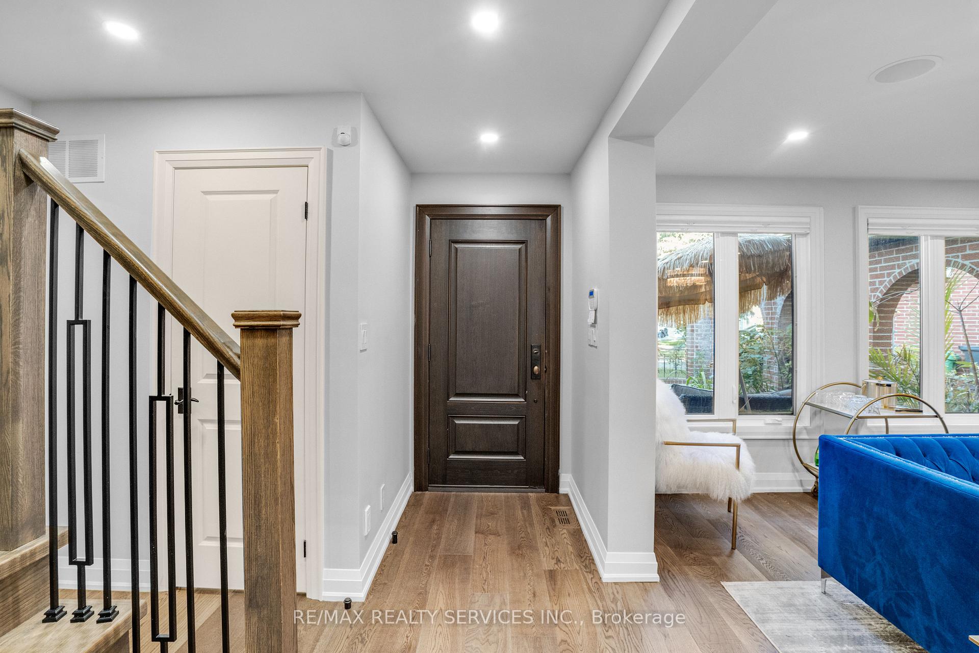 Photo 11 of 24 Marlow Place, Brampton, Central Park — HOMEH