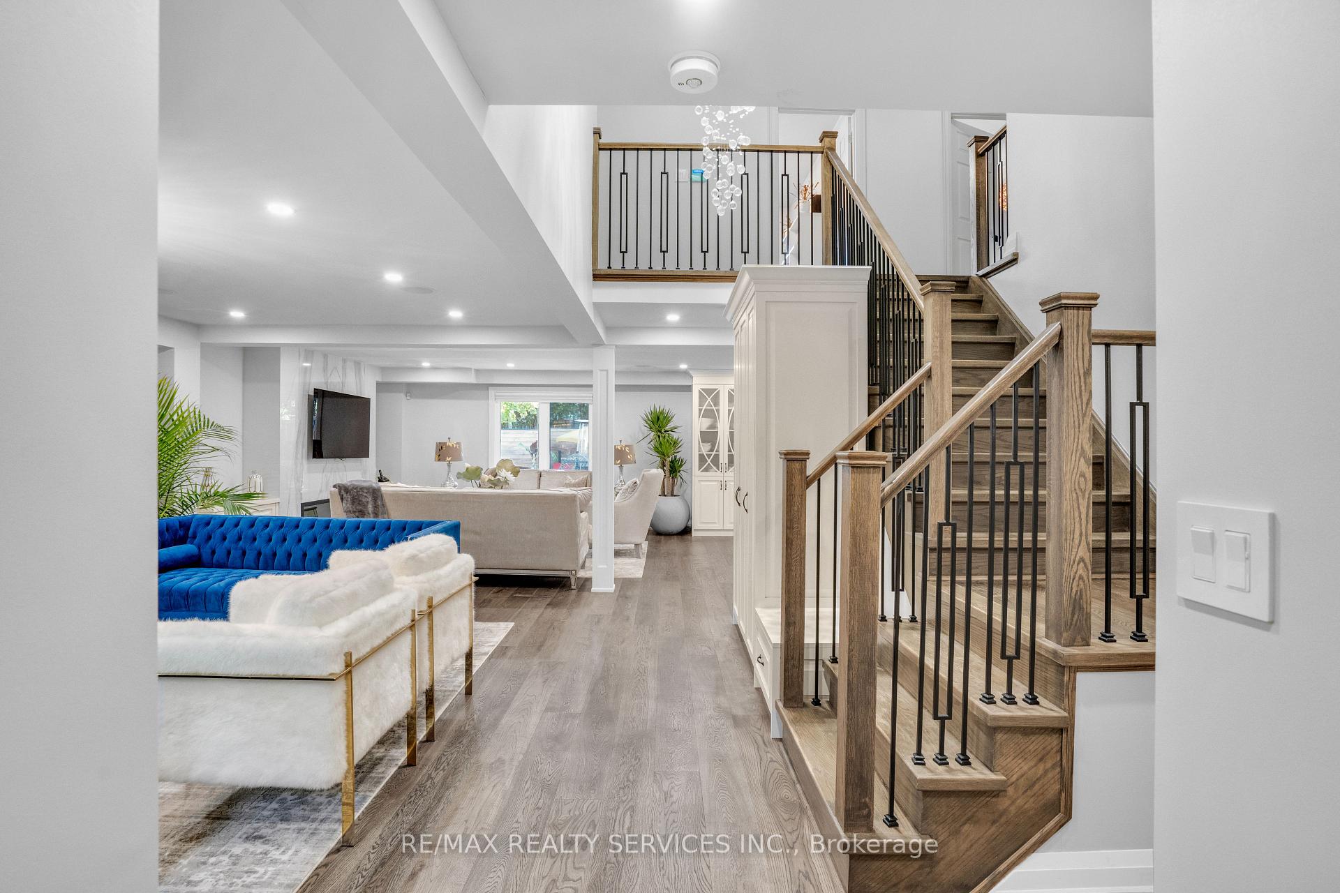 Photo 12 of 24 Marlow Place, Brampton, Central Park — HOMEH