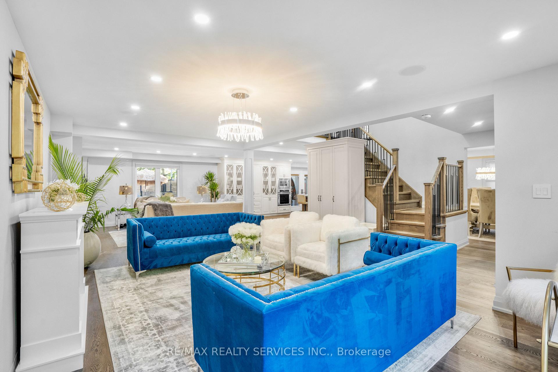 Photo 15 of 24 Marlow Place, Brampton, Central Park — HOMEH
