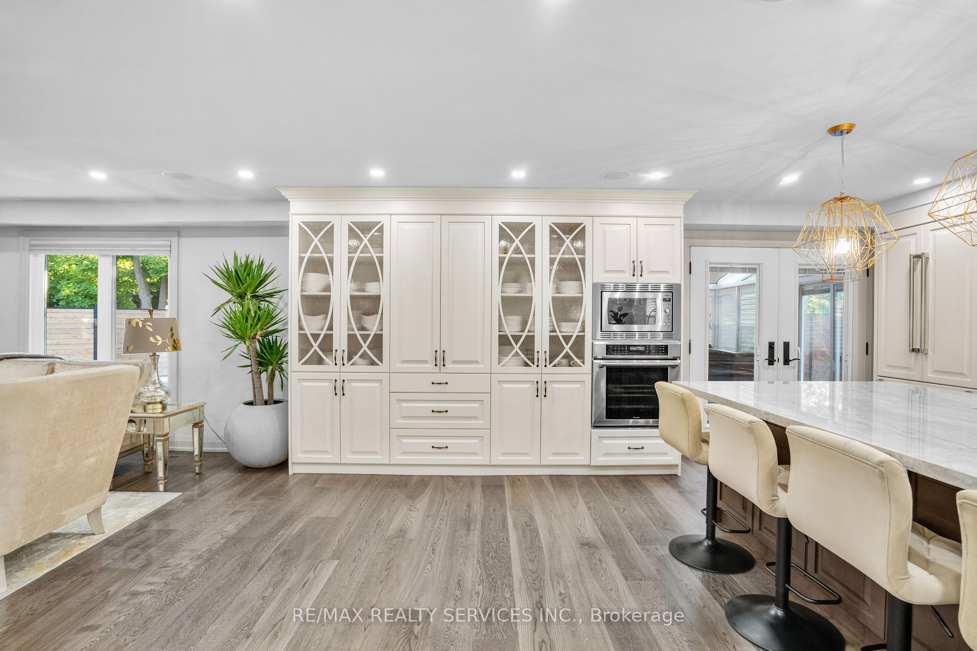 Photo 19 of 24 Marlow Place, Brampton, Central Park — HOMEH
