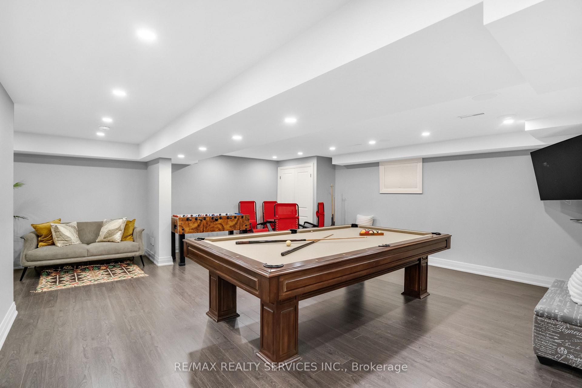 Photo 36 of 24 Marlow Place, Brampton, Central Park — HOMEH