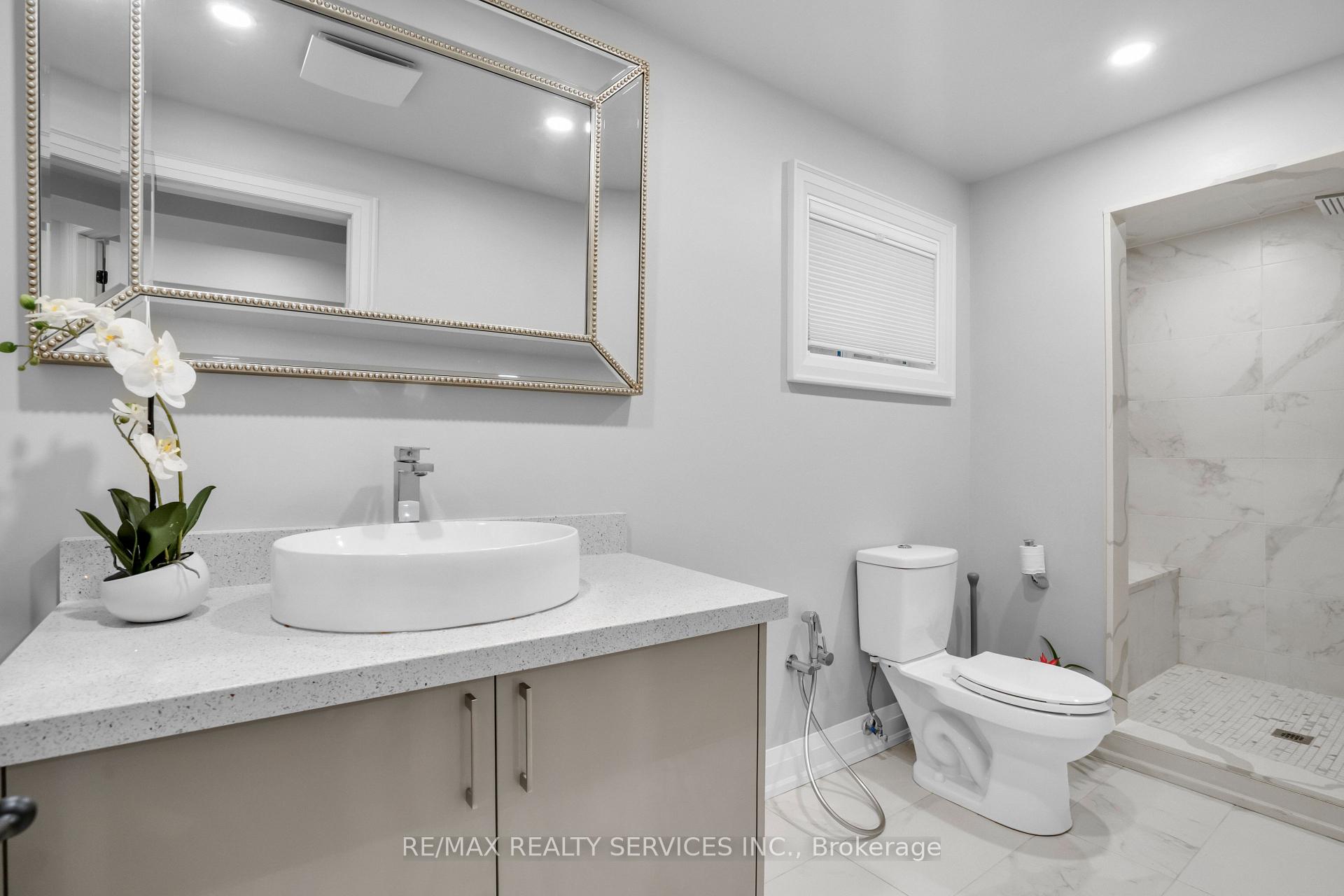 Photo 38 of 24 Marlow Place, Brampton, Central Park — HOMEH