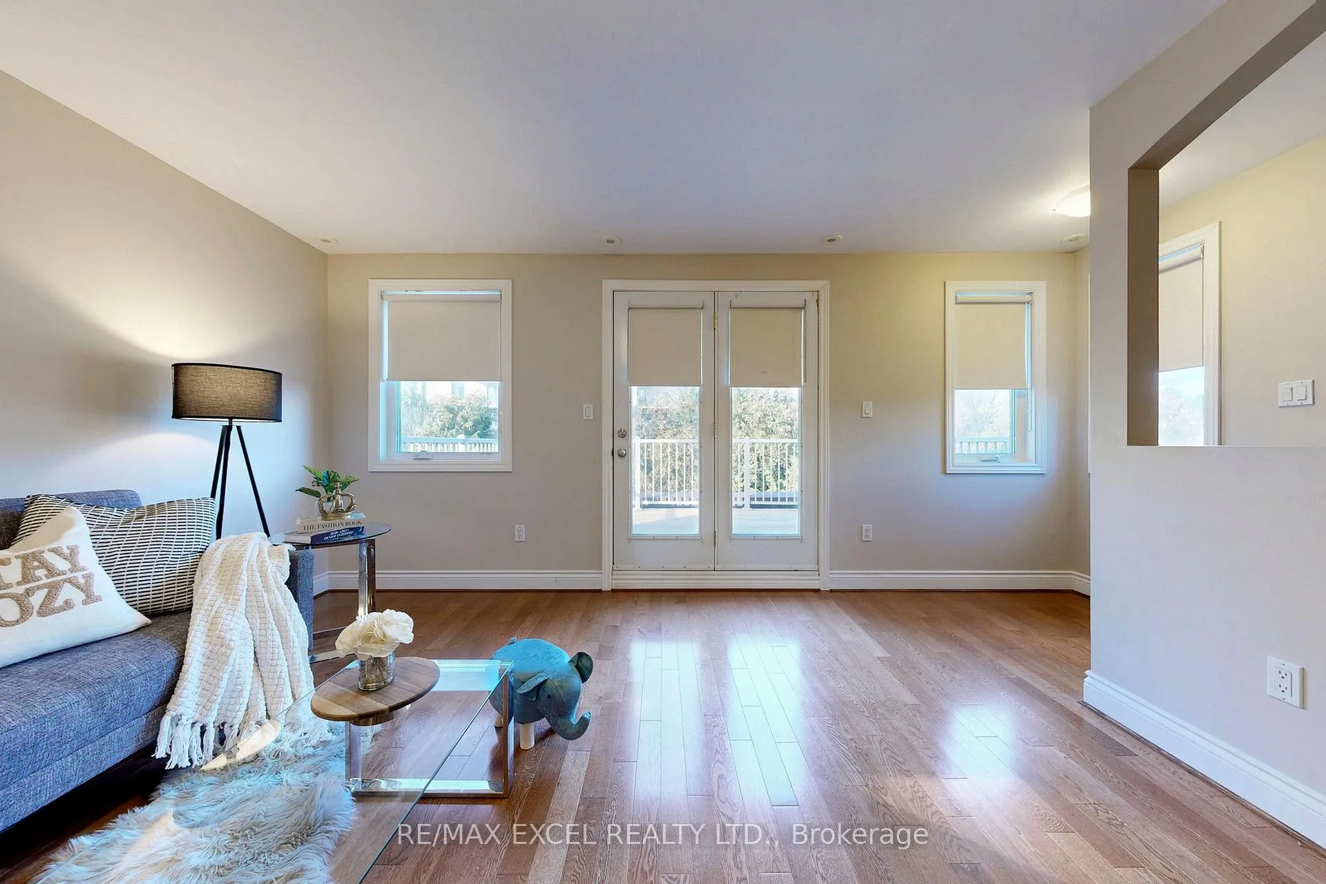 Photo 33 of 90 Fairleigh Crescent, Toronto, Forest Hill North — HOMEH
