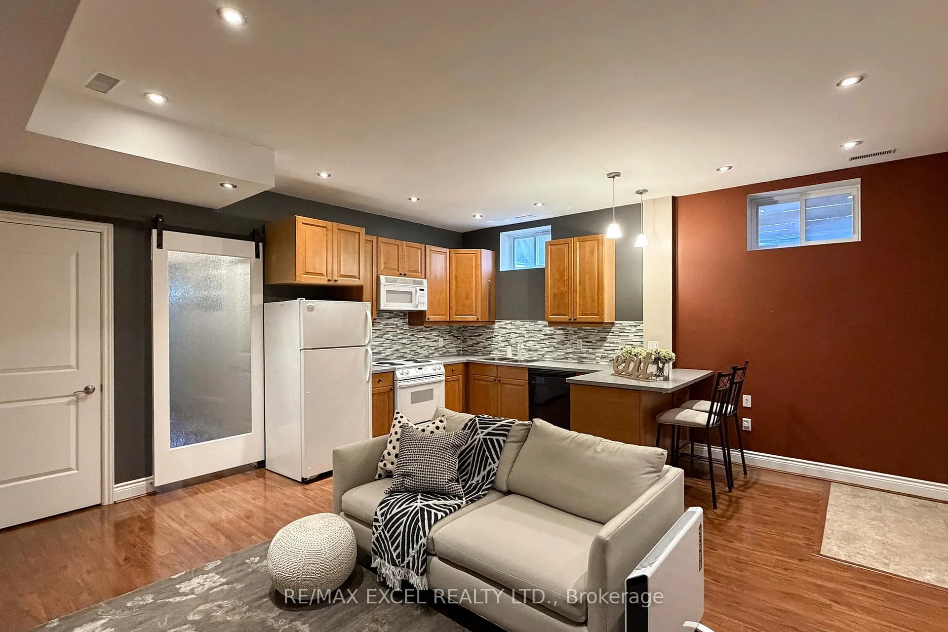 Photo 39 of 90 Fairleigh Crescent, Toronto, Forest Hill North — HOMEH
