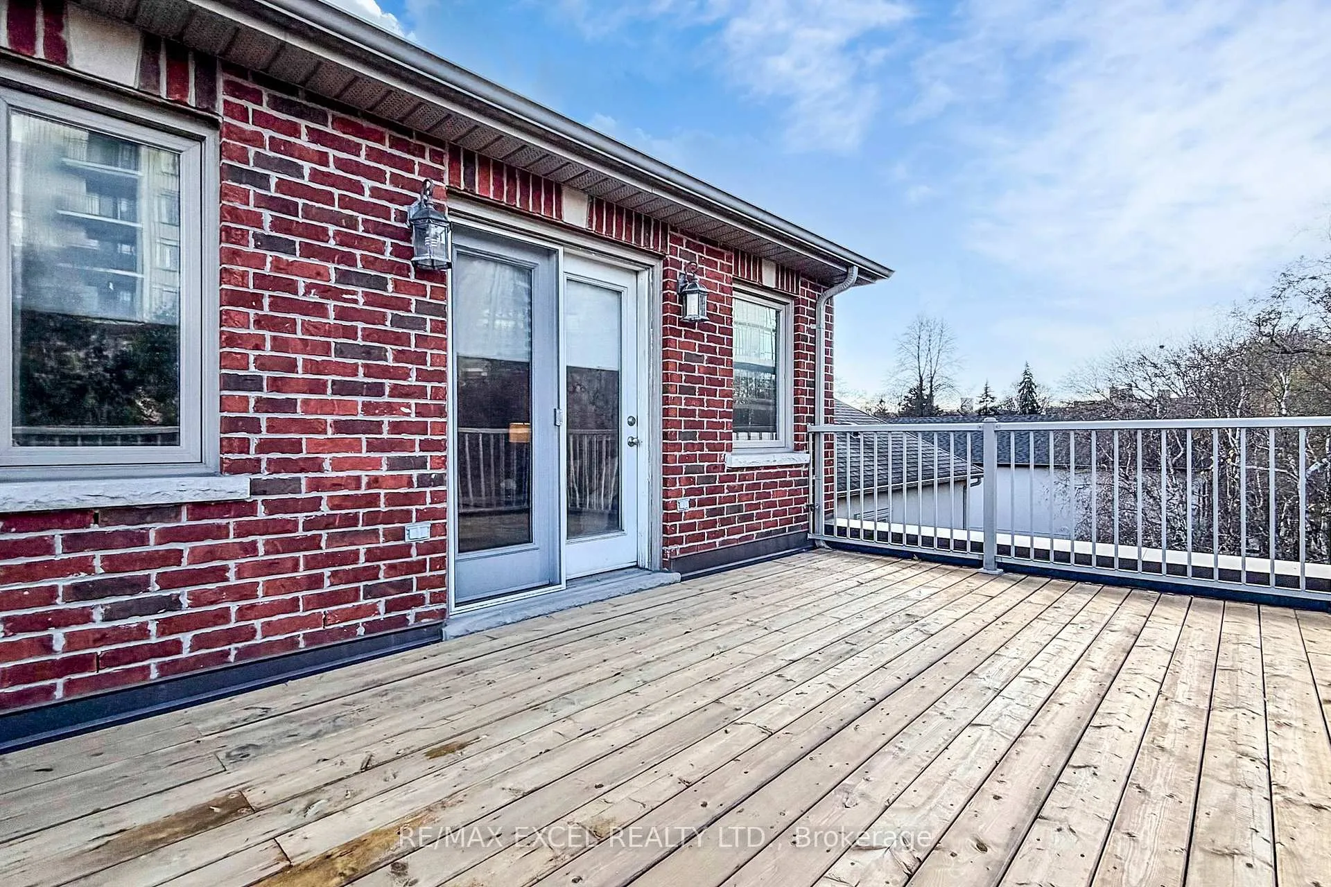 Photo 46 of 90 Fairleigh Crescent, Toronto, Forest Hill North — HOMEH