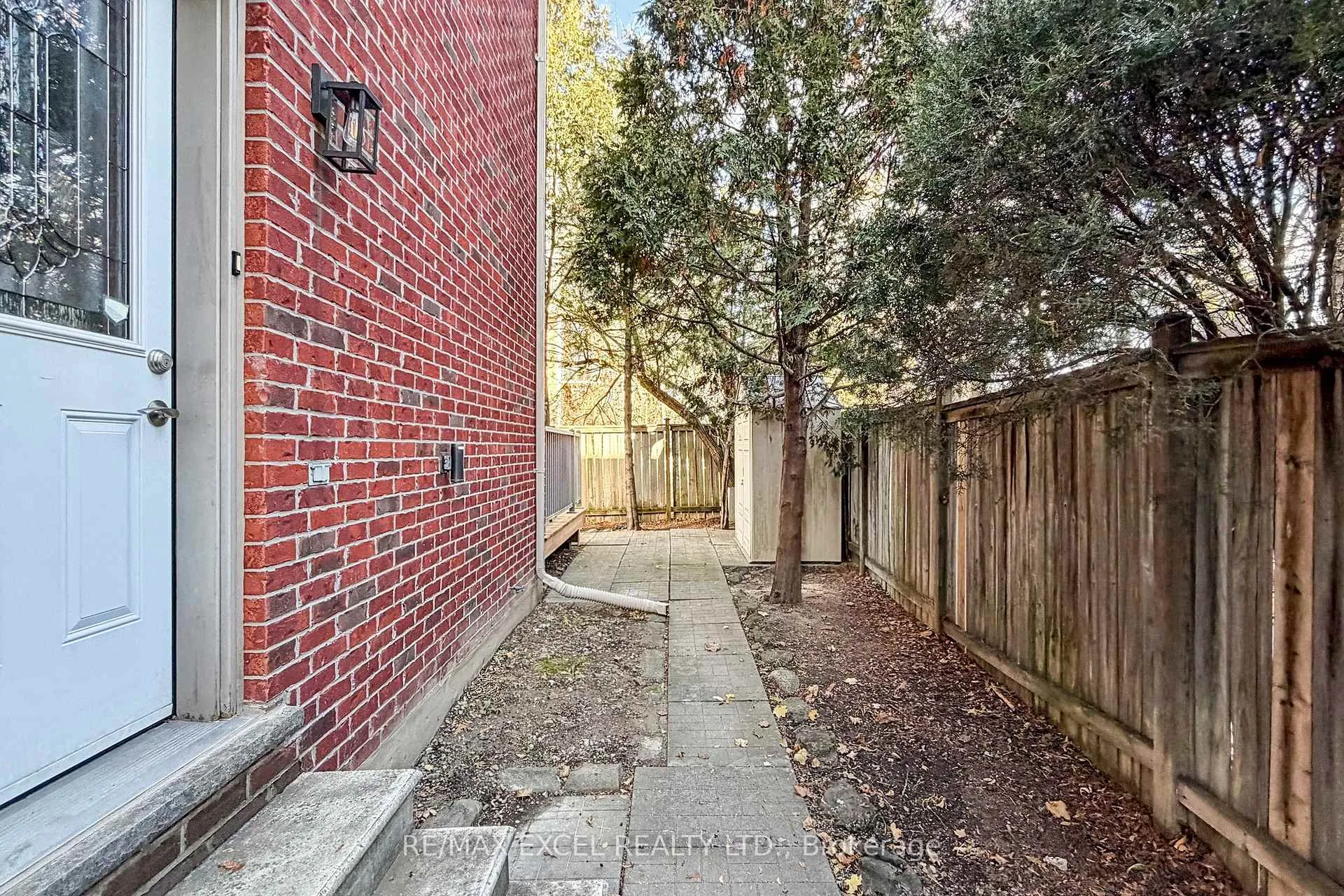Photo 50 of 90 Fairleigh Crescent, Toronto, Forest Hill North — HOMEH