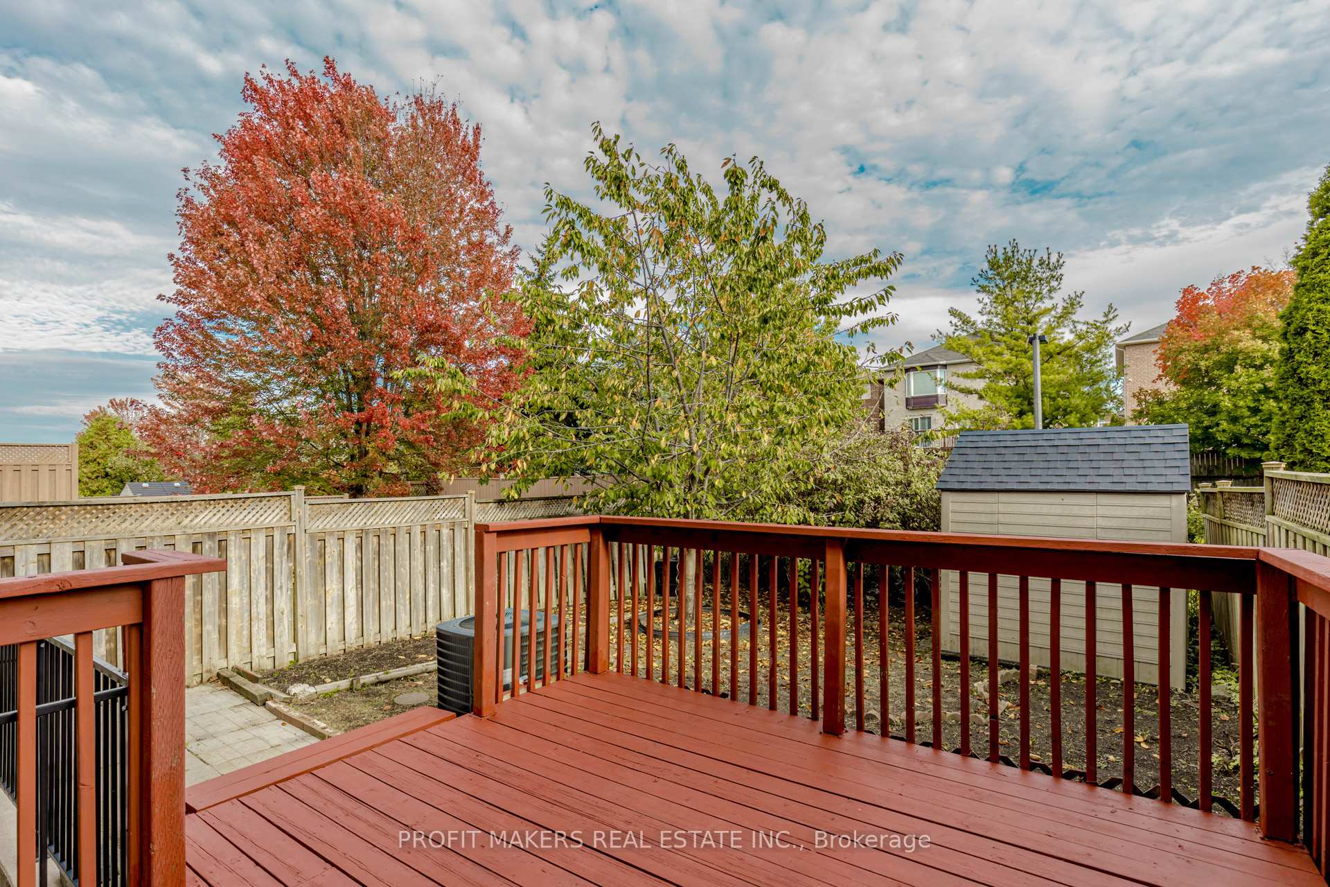 Photo 25 of 54 Trudelle Crescent, Brampton, Fletcher's Meadow — HOMEH
