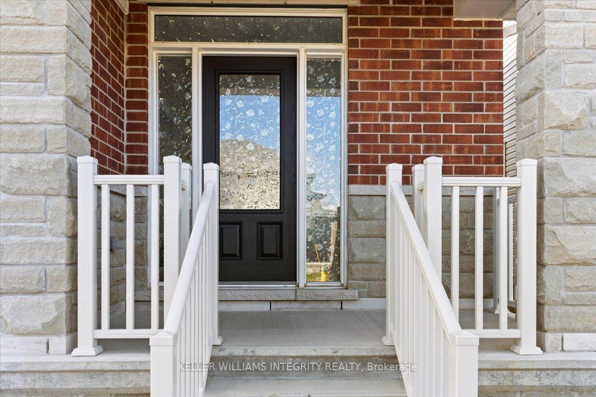 Photo 2 of 368 Cloyne Crescent, Ottawa, Barrhaven - Half Moon Bay — HOMEH