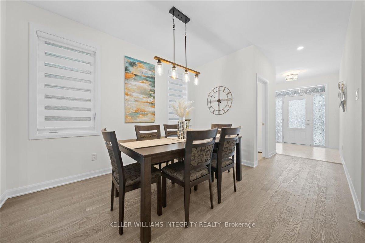 Photo 6 of 368 Cloyne Crescent, Ottawa, Barrhaven - Half Moon Bay — HOMEH